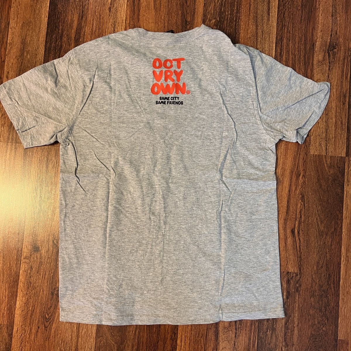 October's Very Own OVO “Same City Same Friends” Tee Size US S / EU 44-46 / 1 - 2 Thumbnail