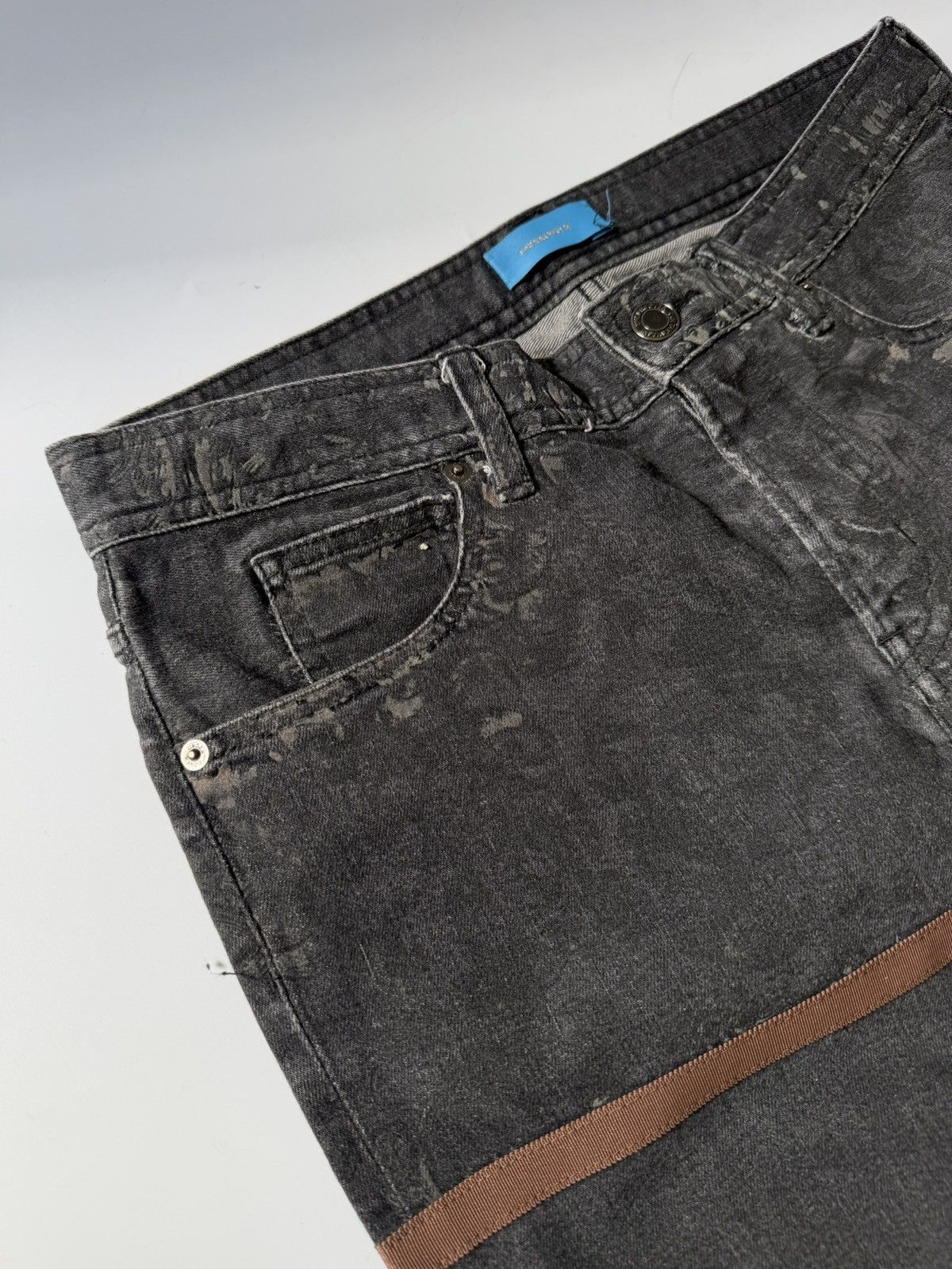 Undercover Undercover Ripped Skinny Jeans Size US 31 - 6 Thumbnail