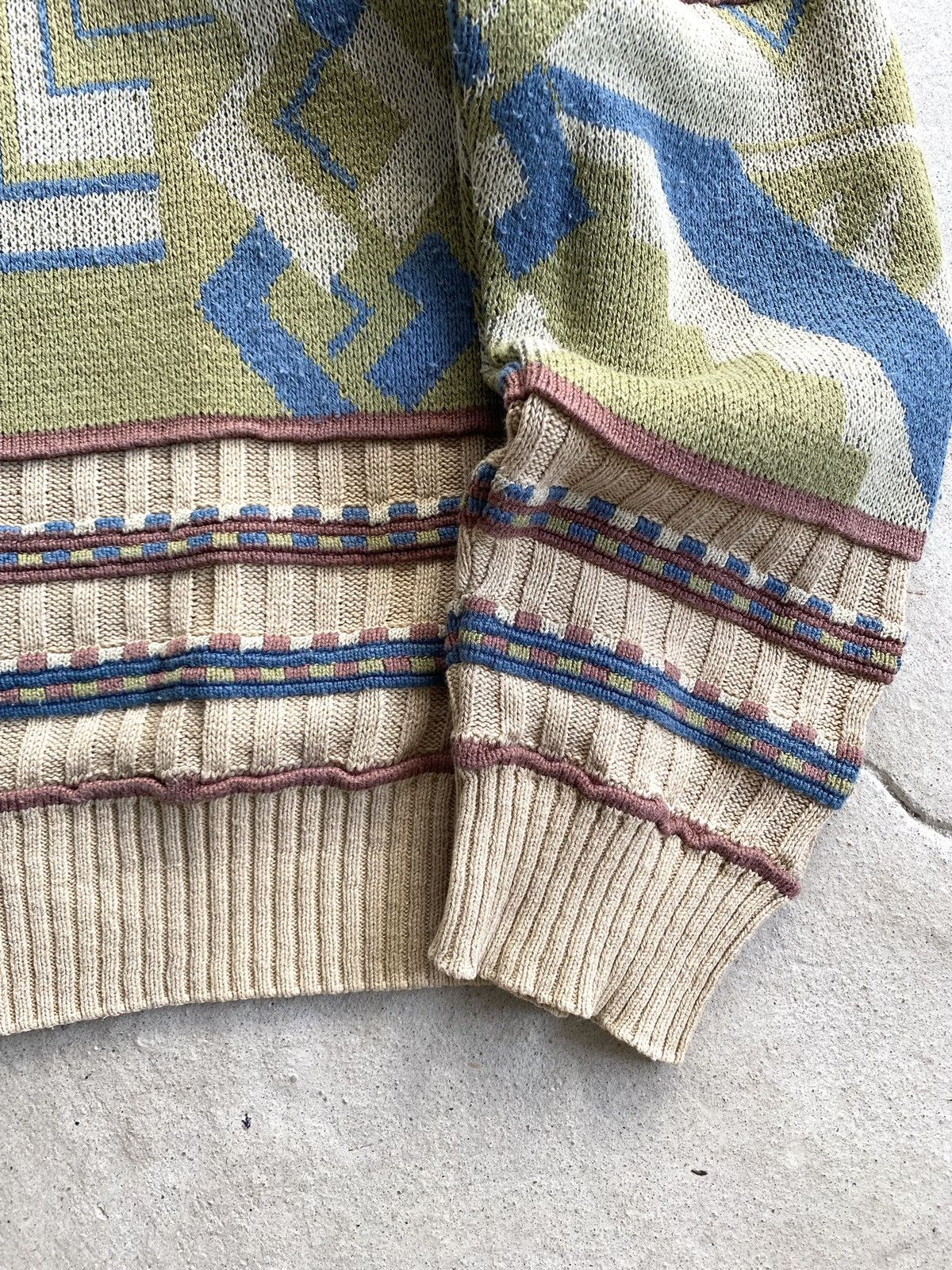 Coogi Rare! Vintage Abstract Knit Sweater Japanese Hype Retro Size US M / EU 48-50 / 2 - 8 Thumbnail
