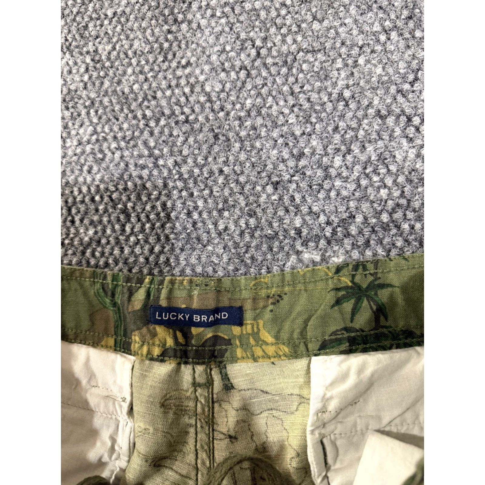 Lucky Brand Lucky Brand Shorts Mens 36 Green Camo Desert Western Cowboy Cactus linen Size US 36 / EU 52 - 5 Thumbnail