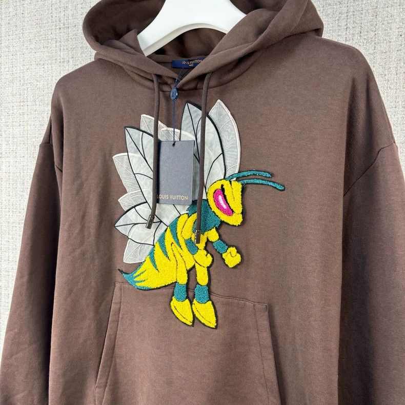 Other Louis Vuitton Burt's Bees Organza Logo Cartoon Drawstring Size US M / EU 48-50 / 2 - 2 Thumbnail