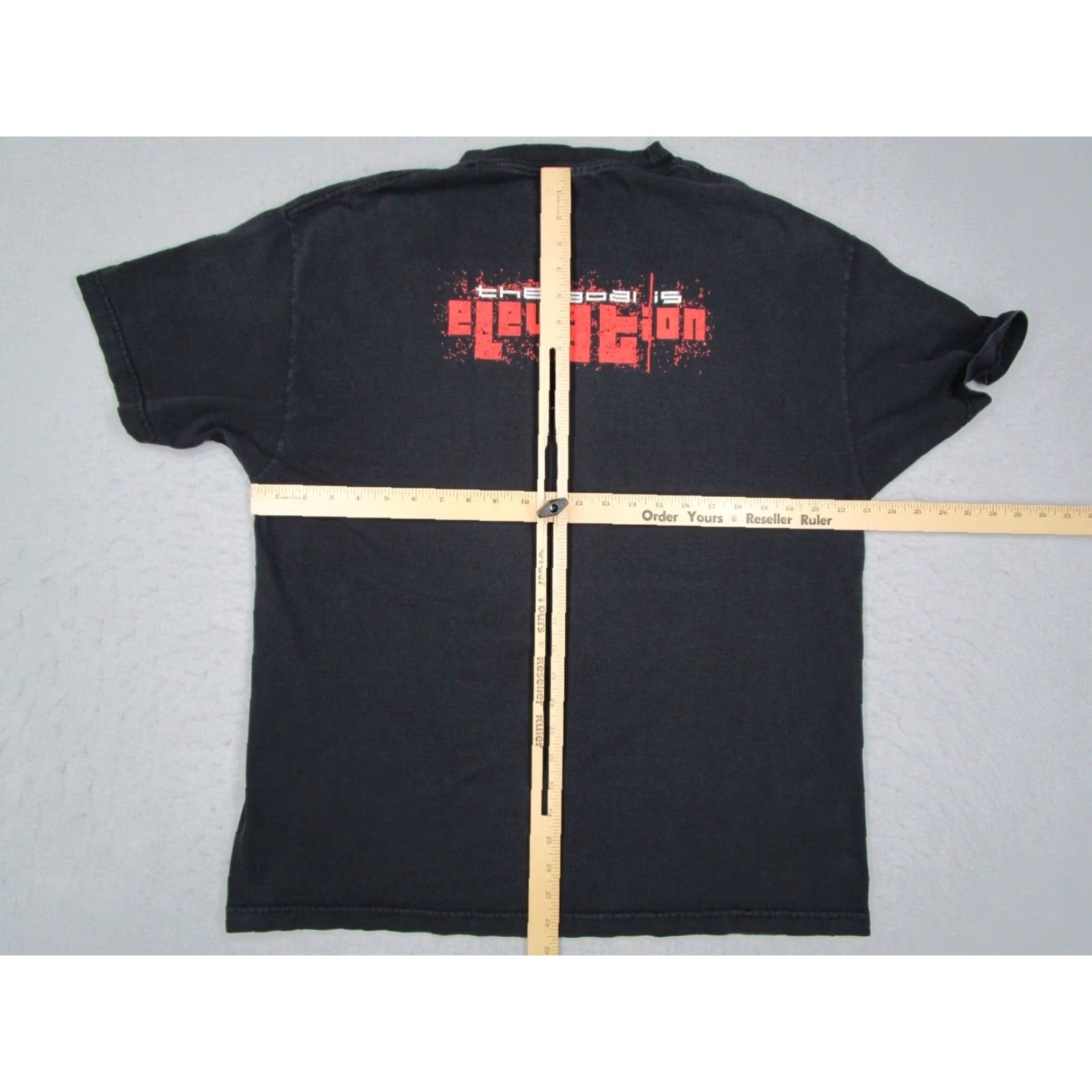 Vintage VINTAGE U2 Mens T-Shirt XL Black 2001 Music Tour Retro Rock Cotton Short Sleeve Size US XL / EU 56 / 4 - 7 Thumbnail