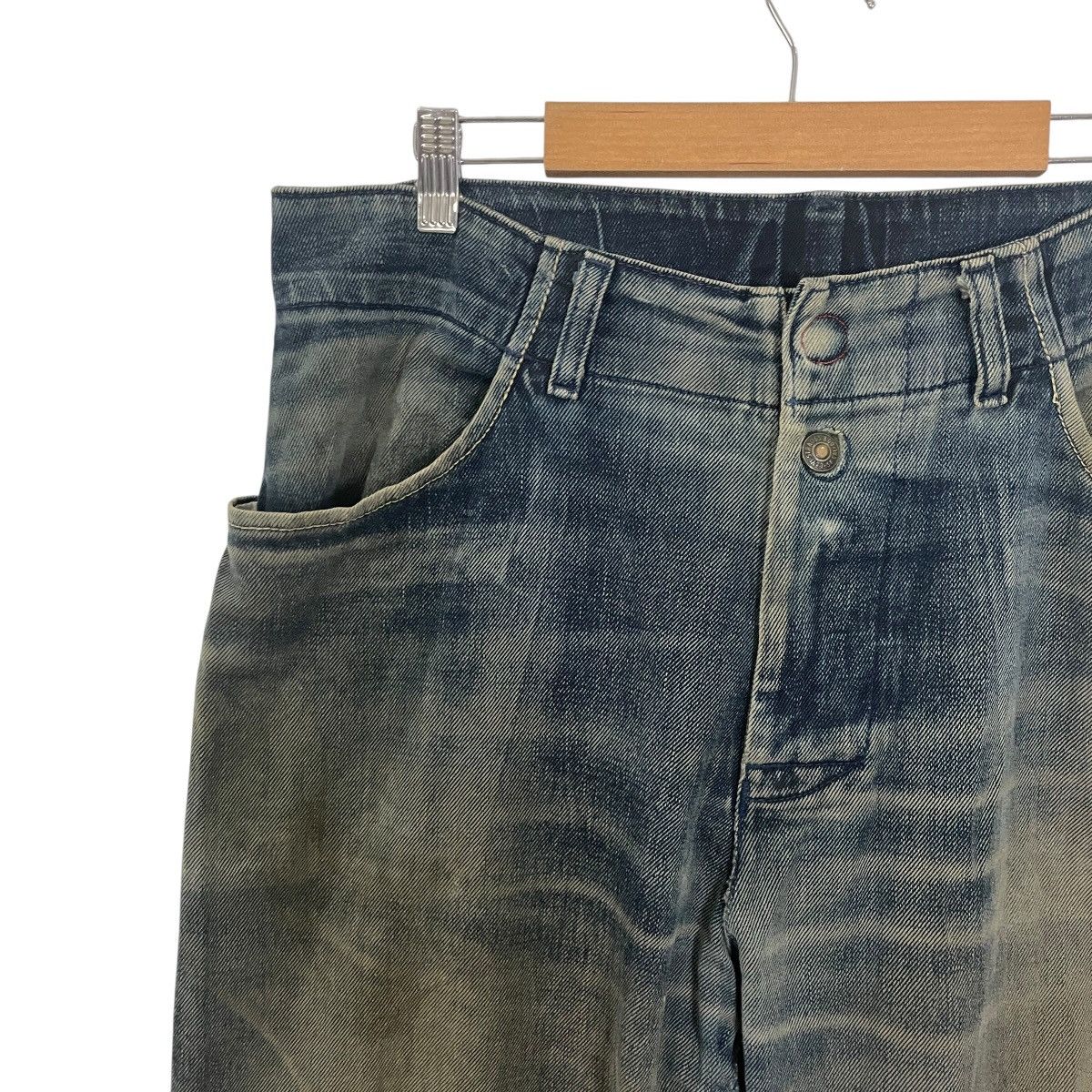 Levi's Vintage Levis Distressed Denim Jeans Size US 35 - 3 Thumbnail