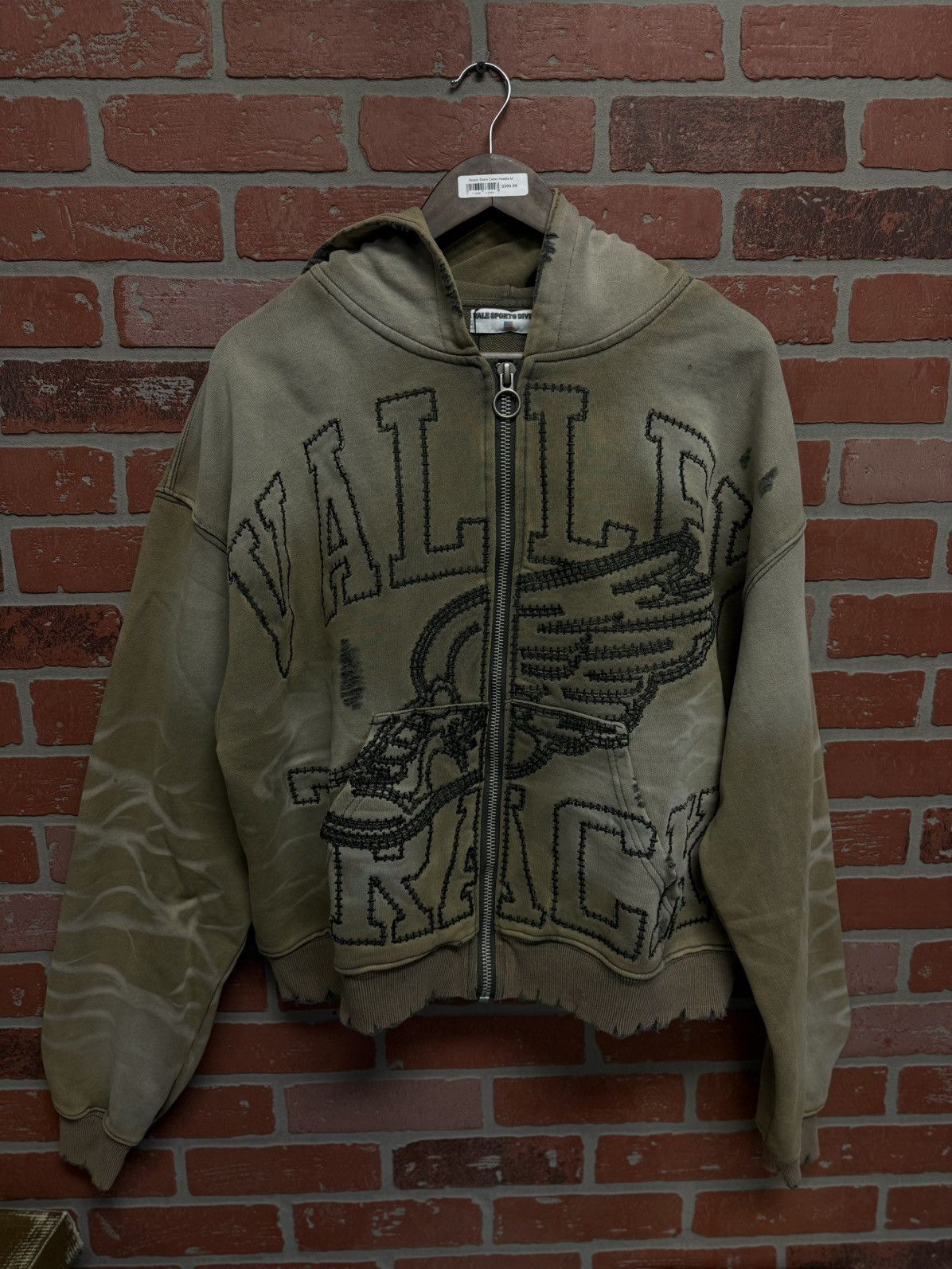 Vale Vale Hoodie Zip Up Size XL Tan Brand New Size US XL / EU 56 / 4 - 1 Thumbnail