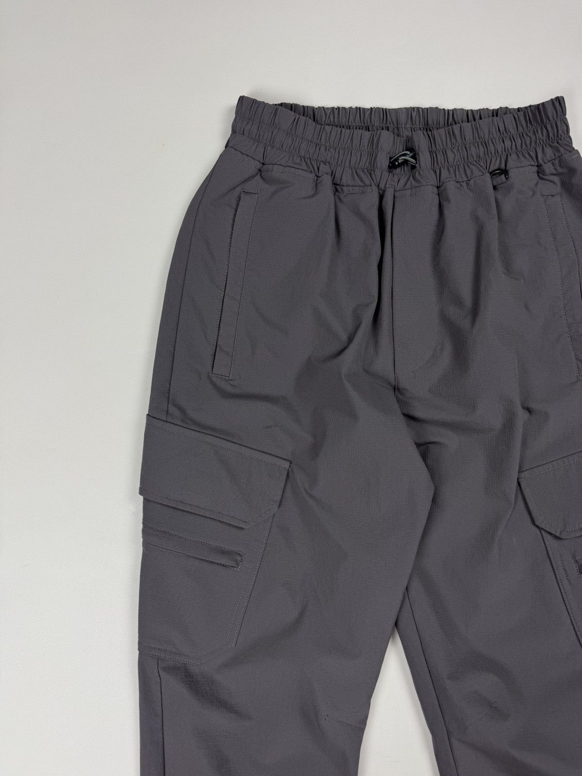 Represent Clo. 247 Represent Men’s Nylon Cargo Pants Joggers Size Xs Size US 28 / EU 44 - 8 Thumbnail