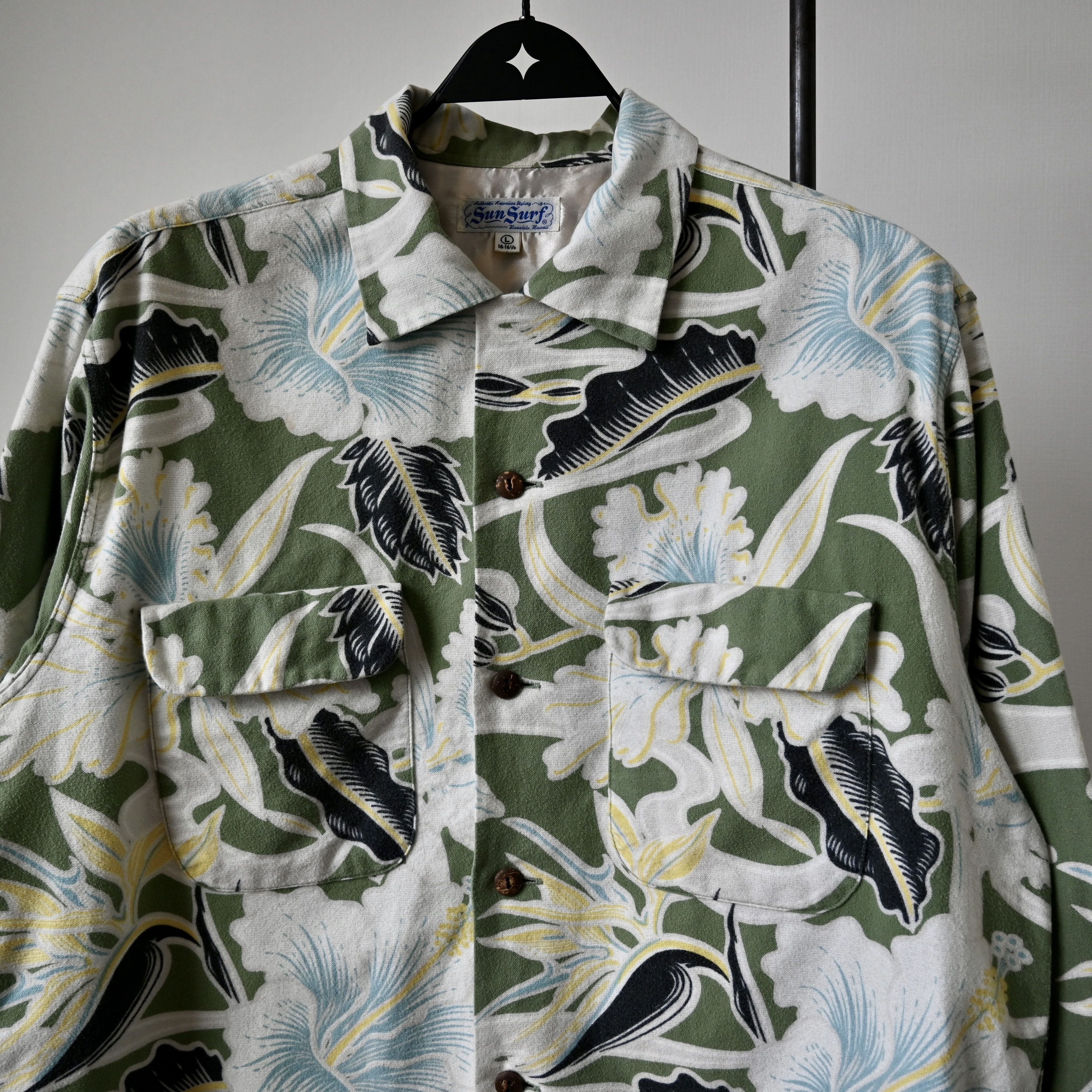 Sun Surf SUN SURF oriental botany flannel Hawaiian shirt, size L Size US L / EU 52-54 / 3 - 7 Thumbnail