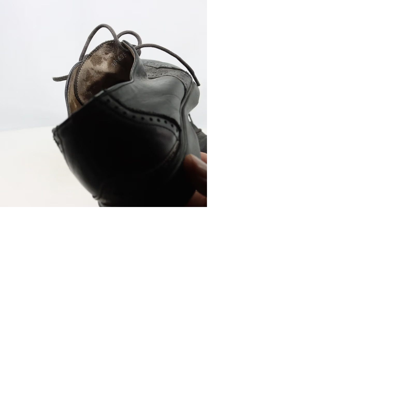 Vintage VINTAGE ZODIAC USA WOMENS Size 9 Black Casual Shoes Metal Accents Size US 9 / IT 39 - 10 Thumbnail