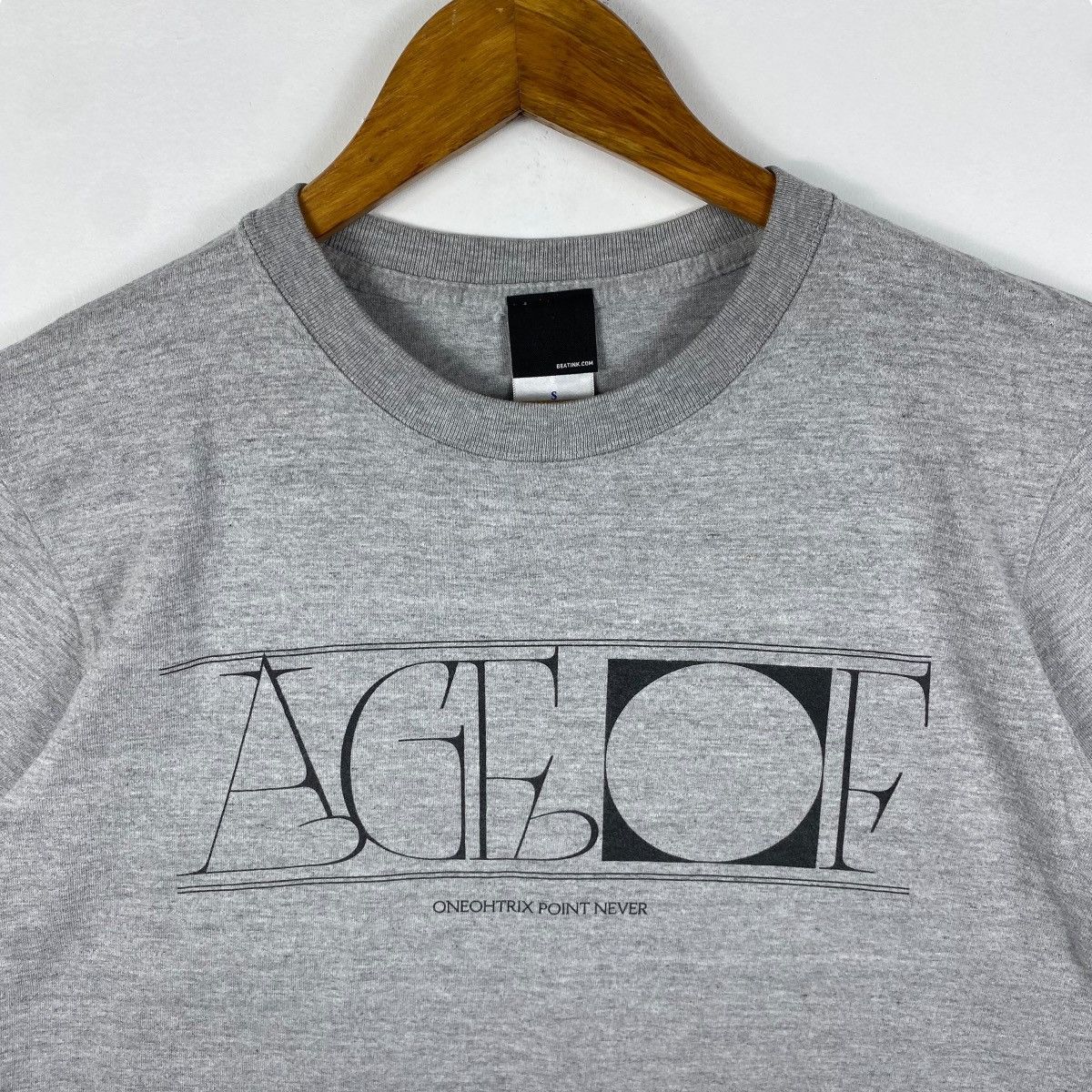 Band Tees ONEOHTRIX POINT NEVER Age Of Album Graphic Tee Shirt Small Size US S / EU 44-46 / 1 - 5 Thumbnail