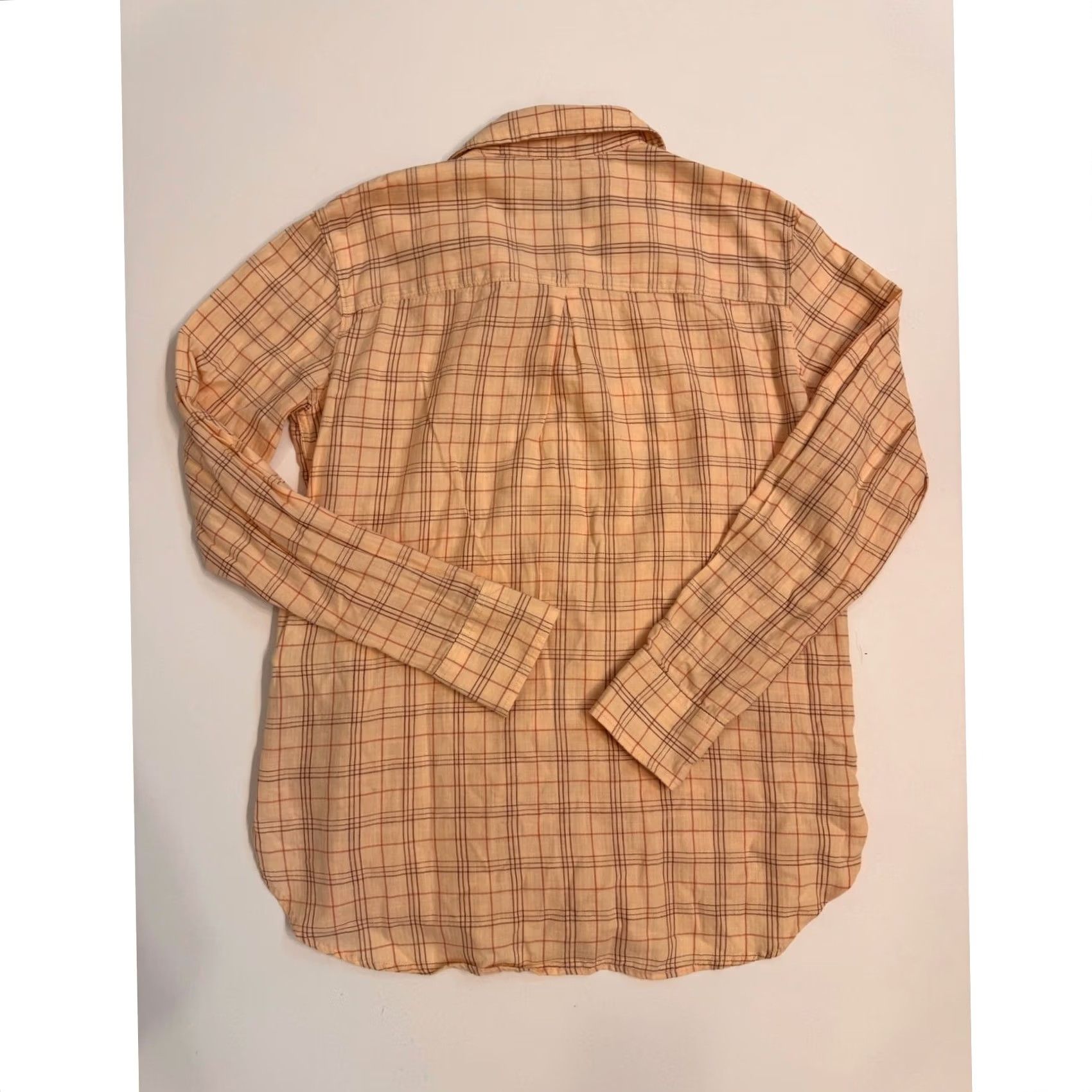 Carhartt Carhartt Women's S Shirt Cream Button Down Size S / US 4 / IT 40 - 2 Thumbnail