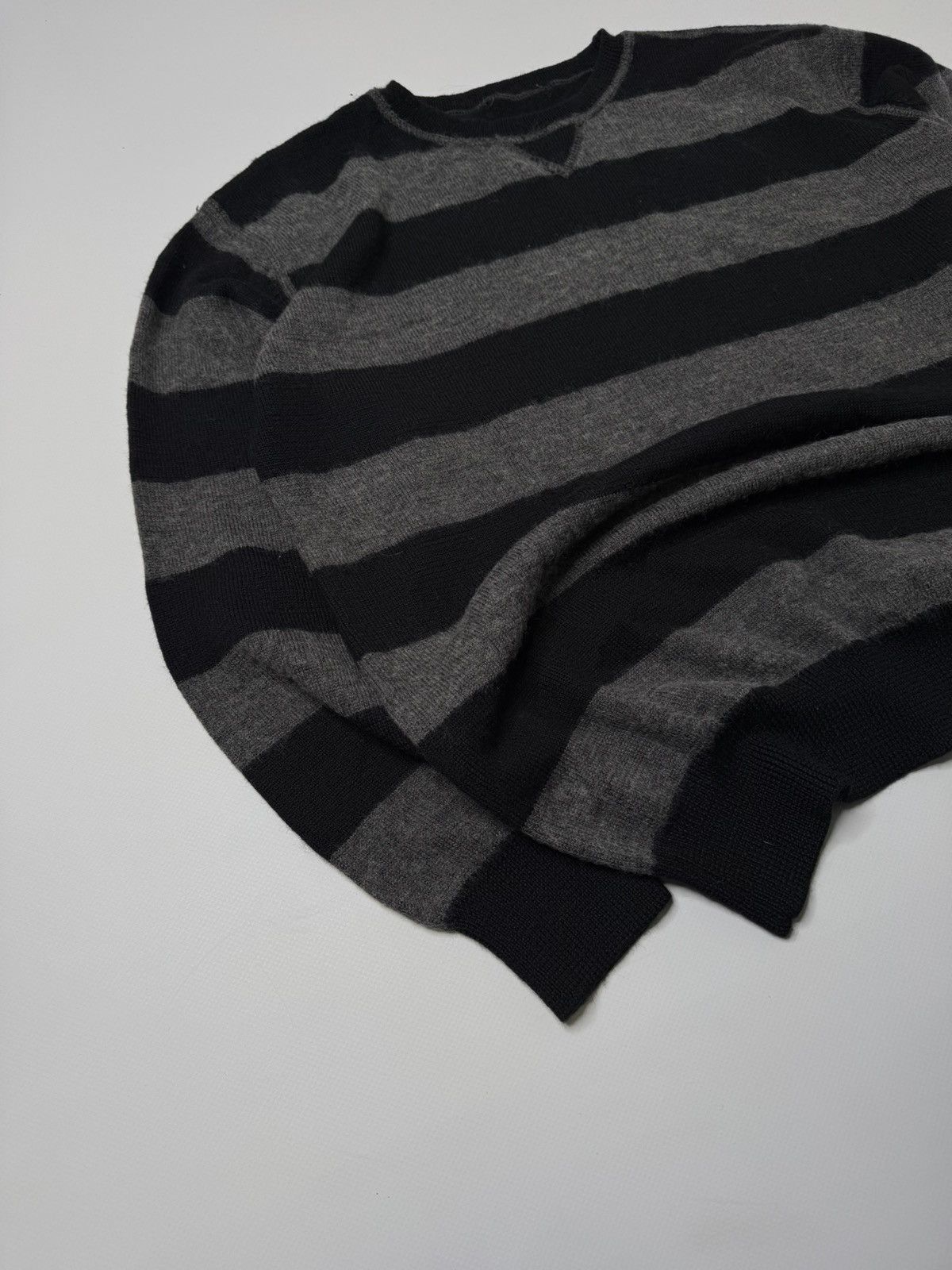 Vintage Vintage striped sweater knit y2k wool swag 90s 00s retro sk8 Size US L / EU 52-54 / 3 - 3 Thumbnail