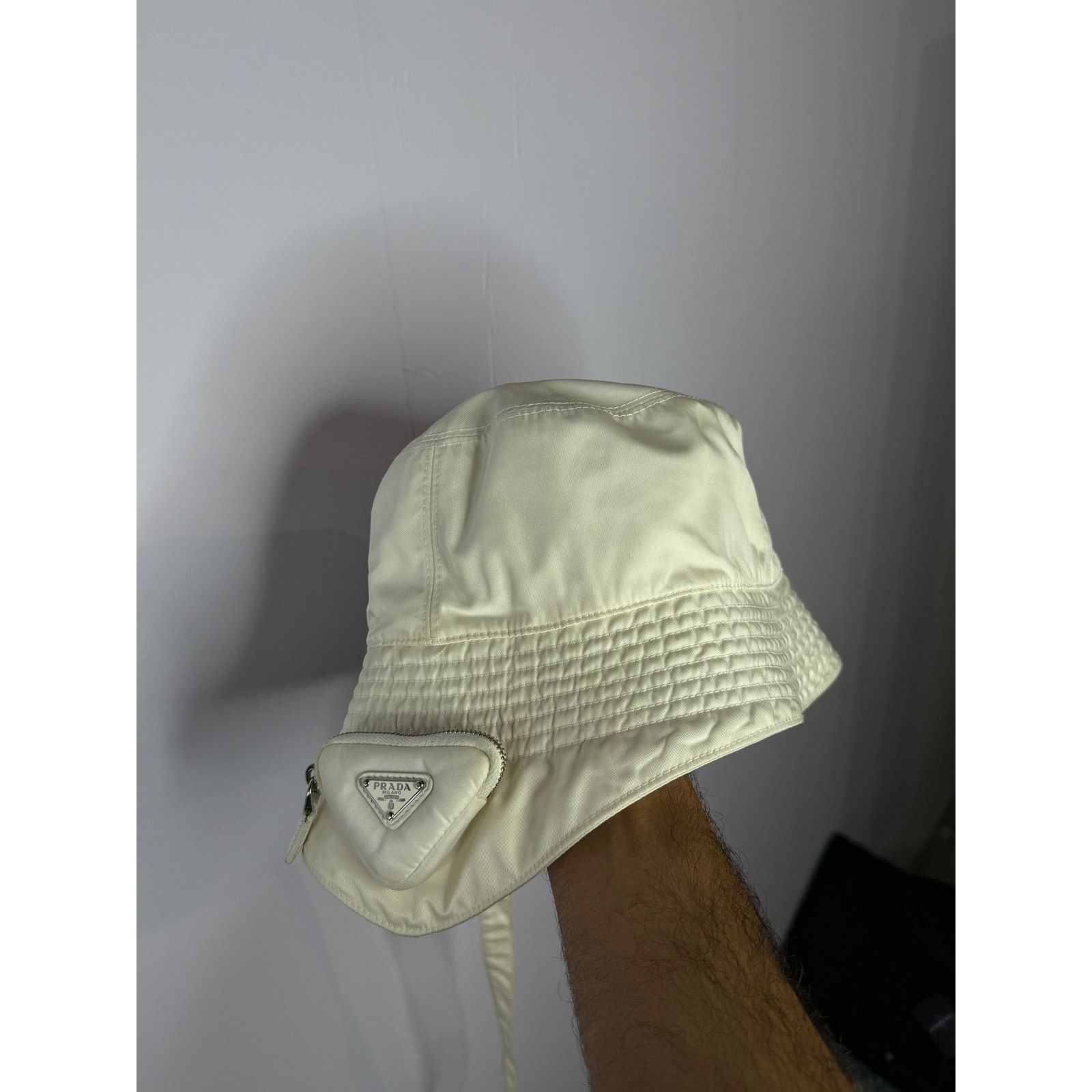 Prada Prada White Bucket Cargo Hat Used XXL Size 40 - 1 Thumbnail