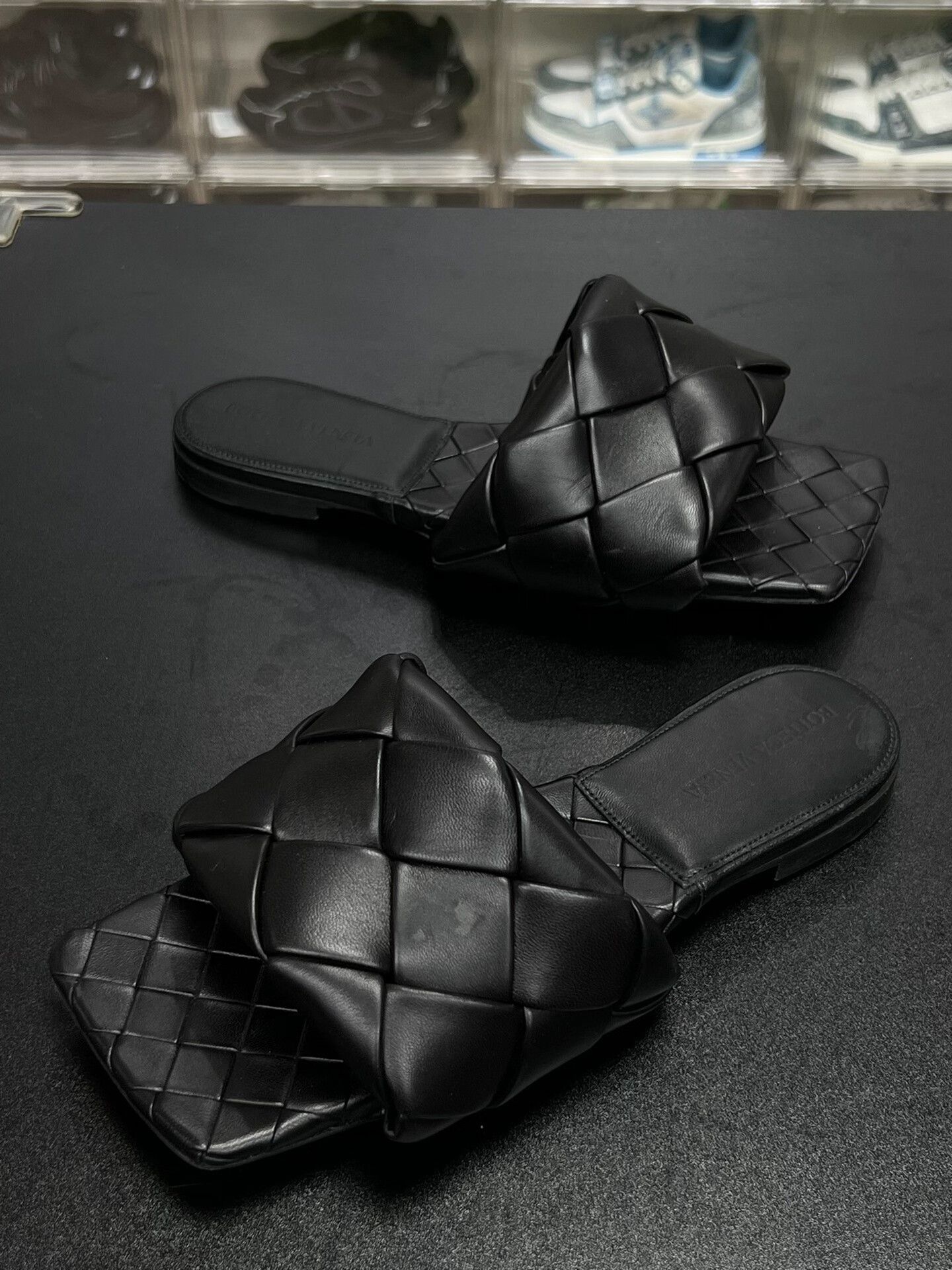 Bottega Veneta Bottega Veneta Black Sandals us_6-5 Women Size US 6.5 / IT 36.5 - 1 Thumbnail