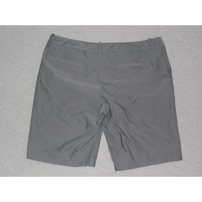 Nike Nike DriFit Women's Bermuda Tournament Golf Shorts 7471350 Grailed
