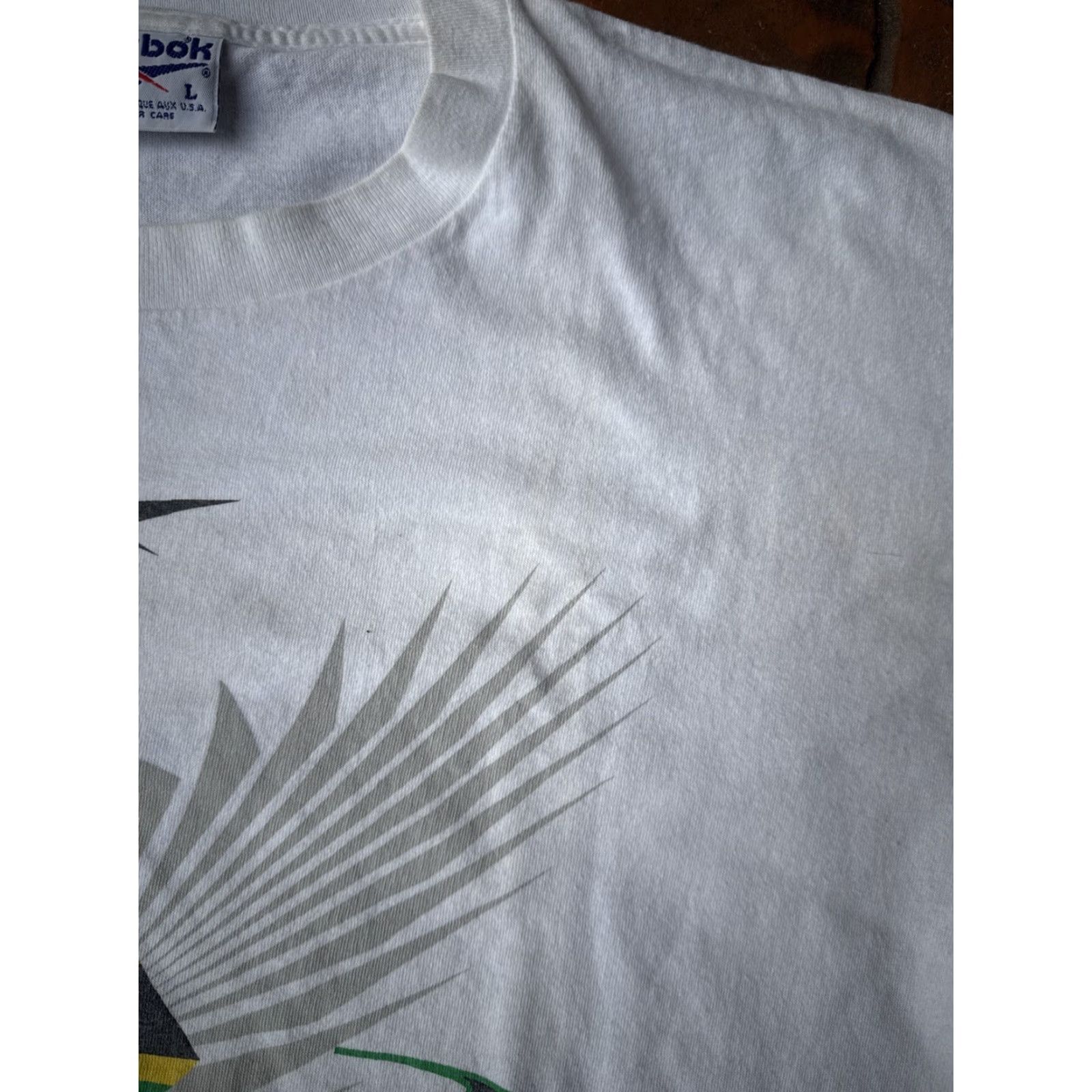 Reebok VINTAGE Reebok Jamaica Athletic Team T-Shirt L Men White Cotton Knit Graphic Print 90s Retro Sports Baseball Football Basketball USA Size US L / EU 52-54 / 3 - 4 Thumbnail