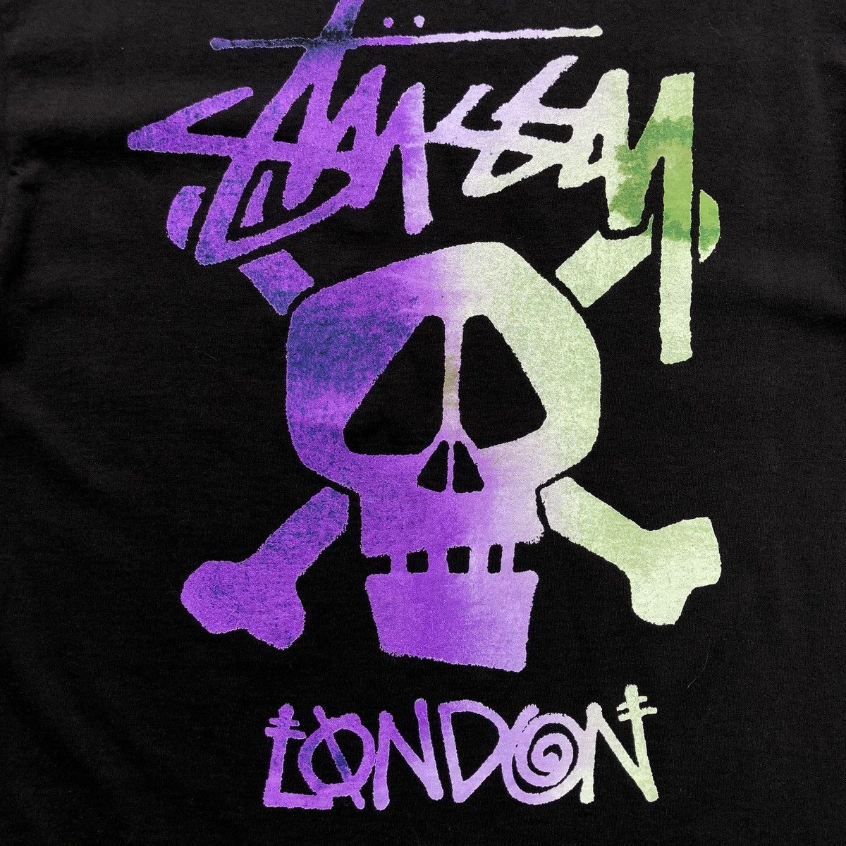 Stussy Stussy London Skull Logo Vintage T-Shirt Black Rare Size US L / EU 52-54 / 3 - 7 Thumbnail