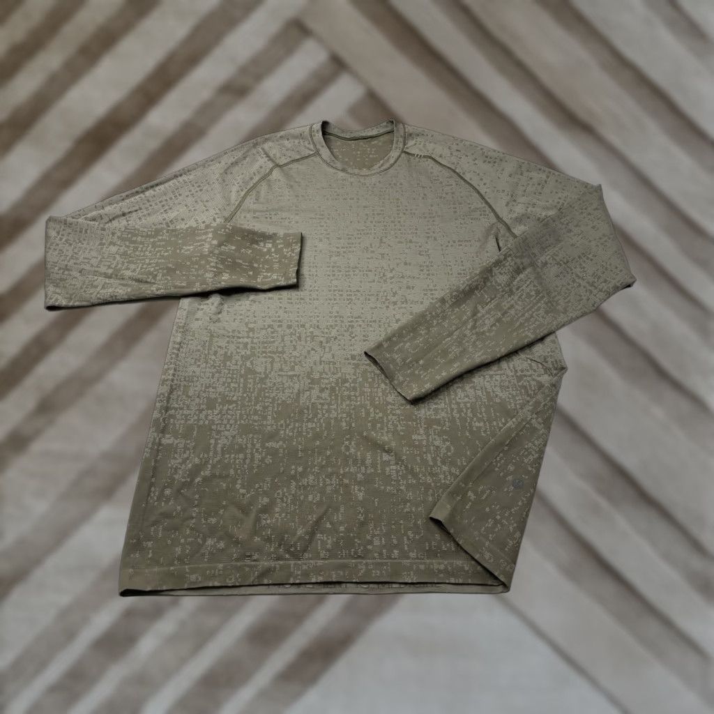 Lululemon Lululemon Metal Vent Tech Shirt Long Sleeve Green Camouflage Men's Large Size US L / EU 52-54 / 3 - 1 Thumbnail