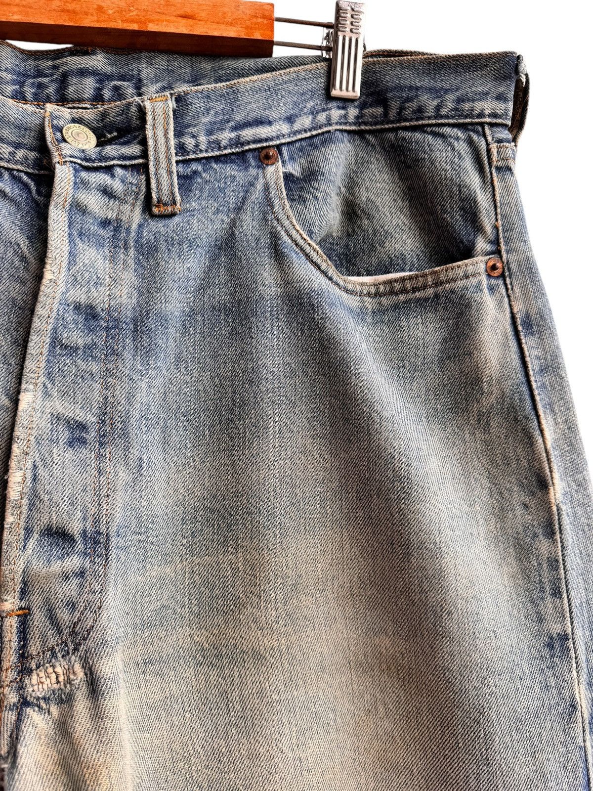 Levi's Vintage Distressed Levis 501 Selvedge Top button 6 Size US 36 / EU 52 - 10 Thumbnail