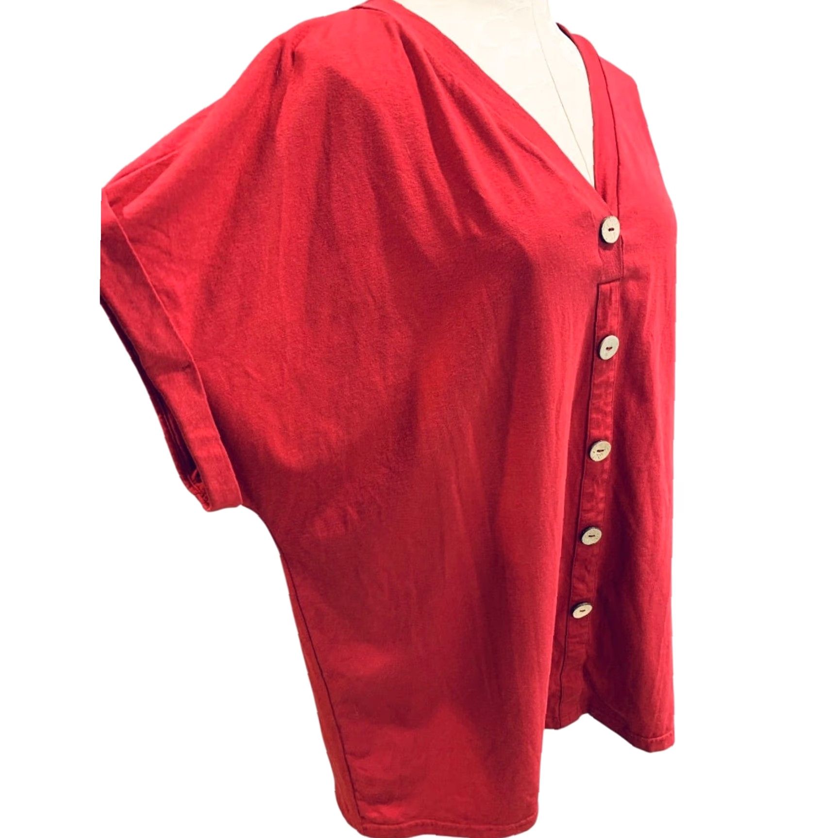 Vintage VINTAGE XXL Womens Red Short Sleeve Tshirt Button Embellished V-Neck Pullover Size XXL / US 16-18 / IT 52-54 - 7 Thumbnail