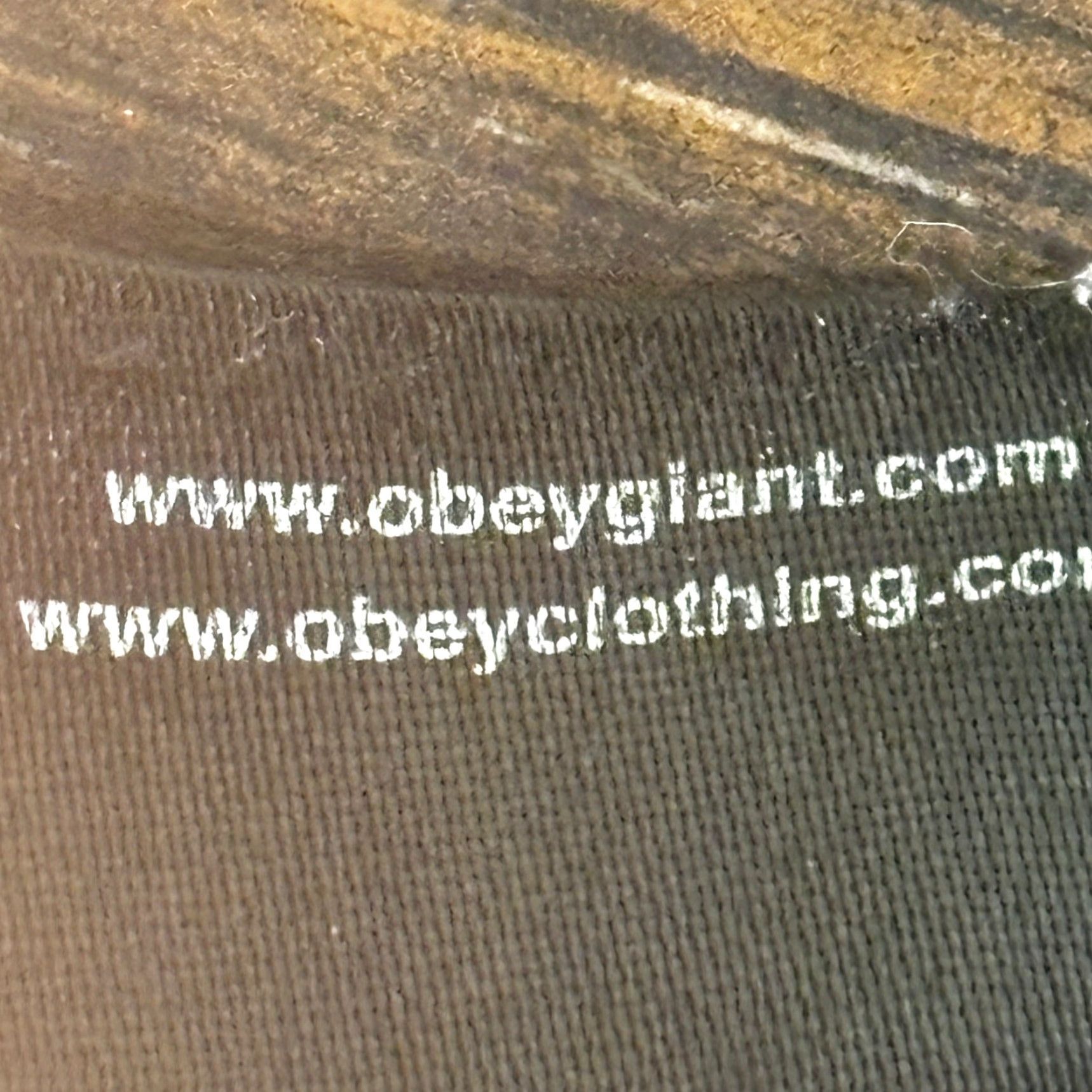 Obey VINTAGE Obey T Shirt Womens Medium Gray Cobra Open Mouth Casual Made in USA 90s Size M / US 6-8 / IT 42-44 - 6 Thumbnail