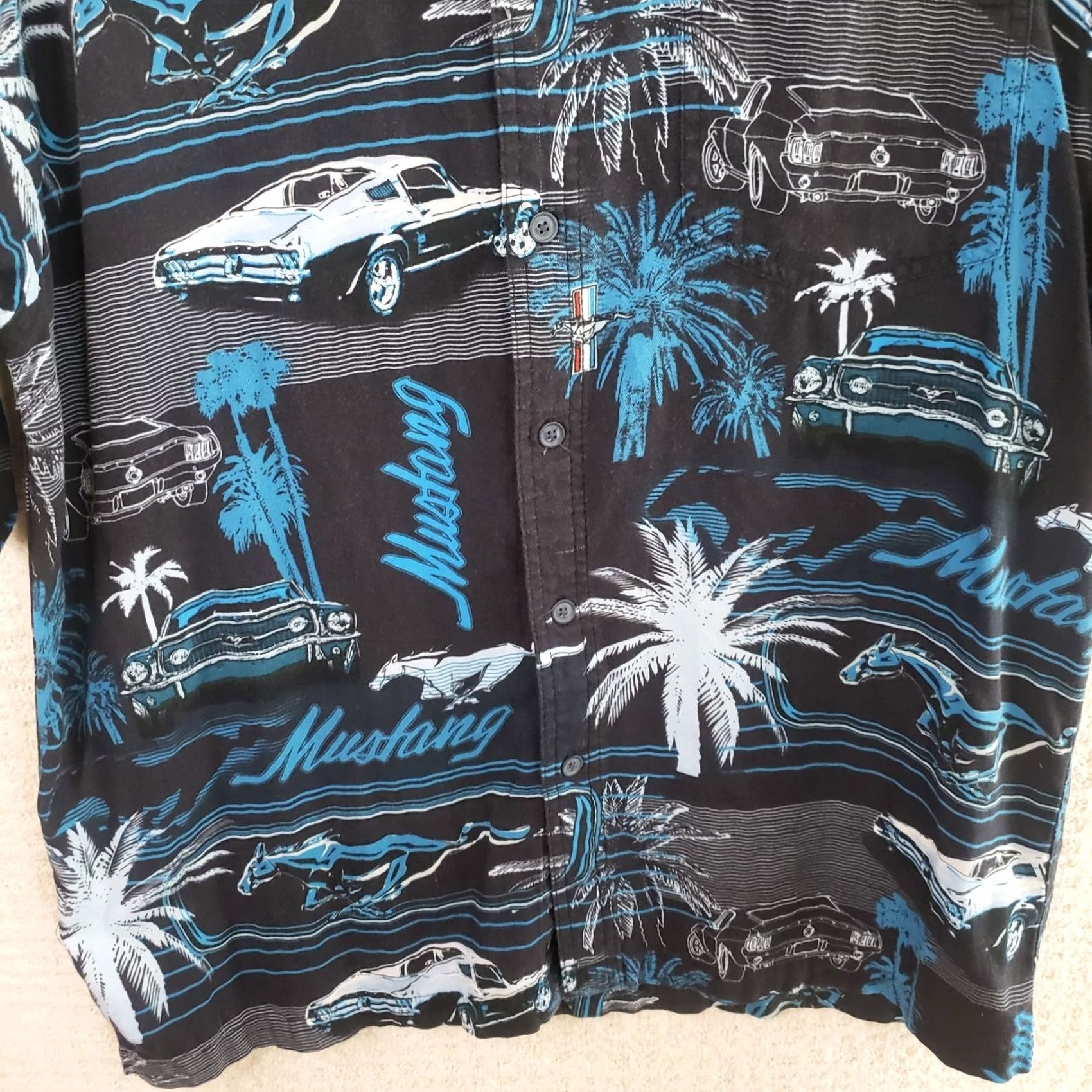 Ford VINTAGE Clear Water Outfitters Ford Mustang Hawaiian Short Sleeve Shirt Blue Black Mens L Family? Size US L / EU 52-54 / 3 - 2 Thumbnail