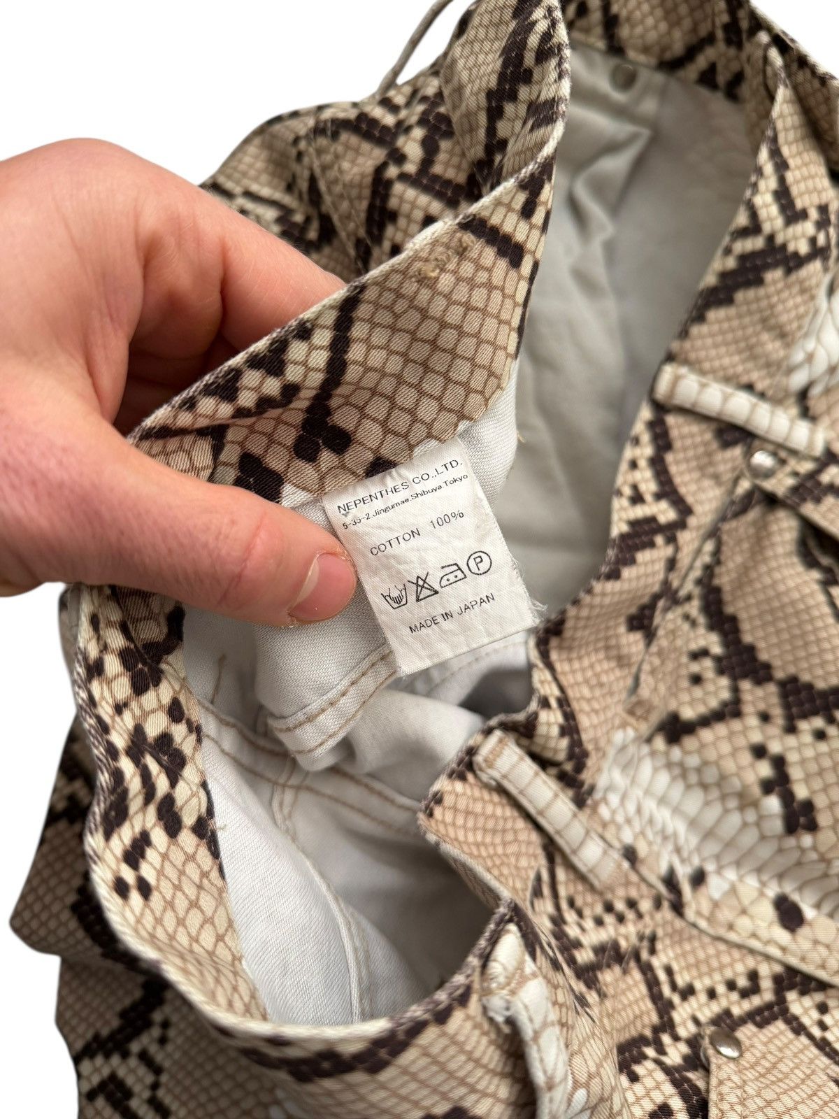 Number (N)ine GRAIL x Needles Snake Print Trouser Size US 32 / EU 48 - 9 Thumbnail