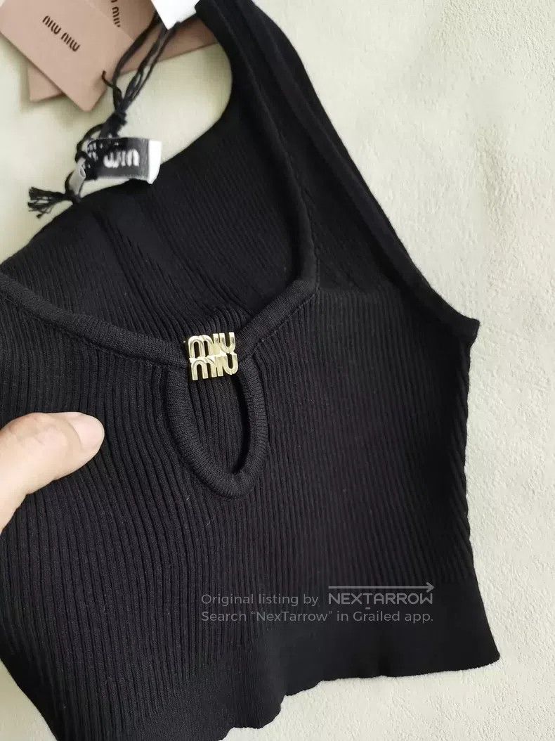 Miu Miu Miu Miu 38 Black metal logo vest Size M / US 6-8 / IT 42-44 - 3 Thumbnail