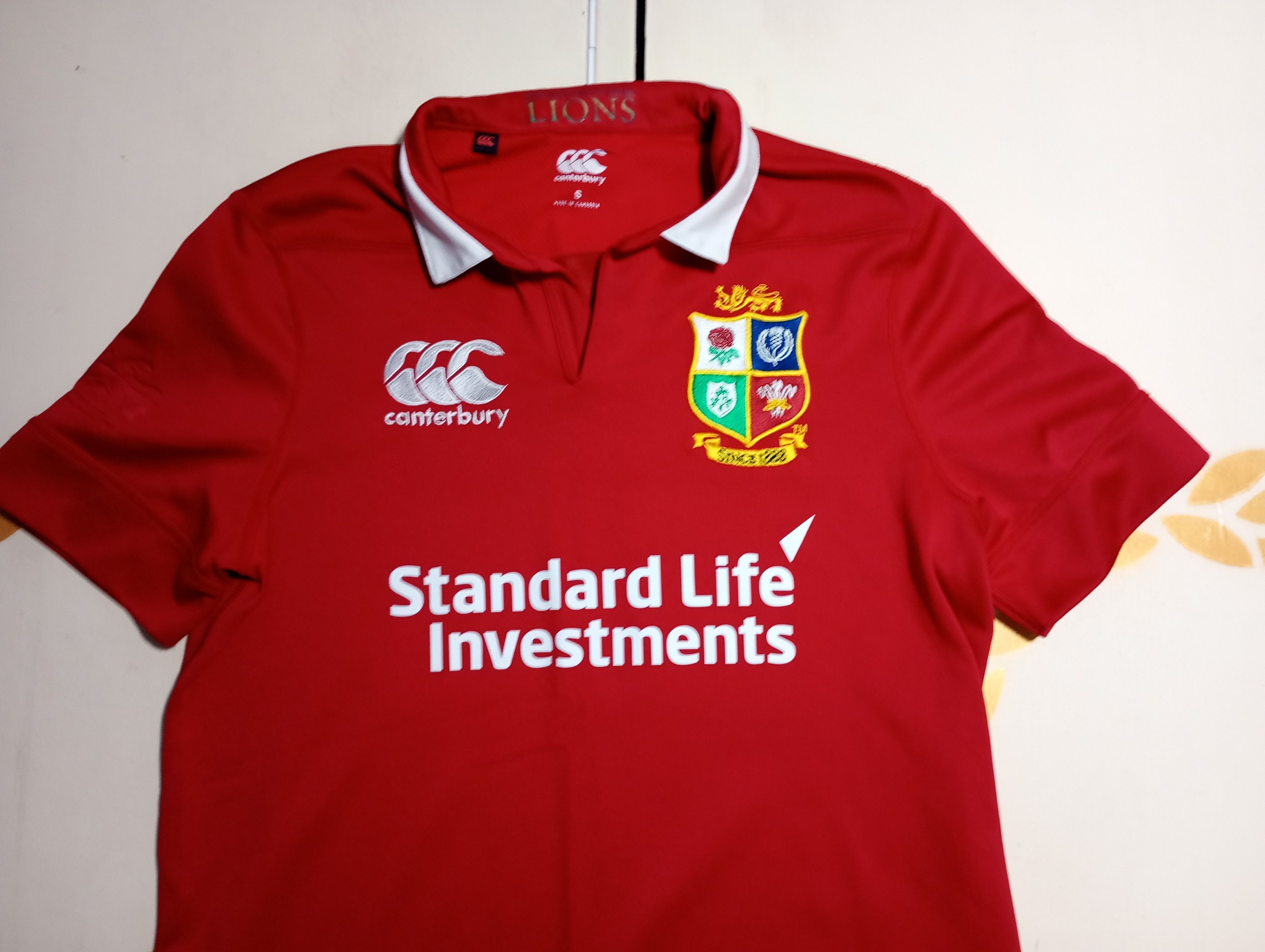 Canterbury of New Zealand Canterbury British & Irish Rugby Shirt 2017 Size US S / EU 44-46 / 1 - 2 Thumbnail