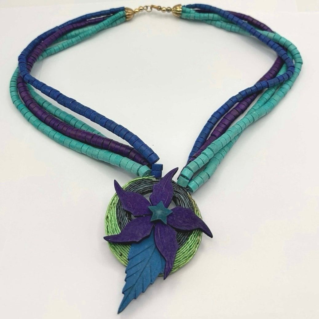 Other Purple & Blue Wood Floral Necklace Size ONE SIZE - 3 Thumbnail