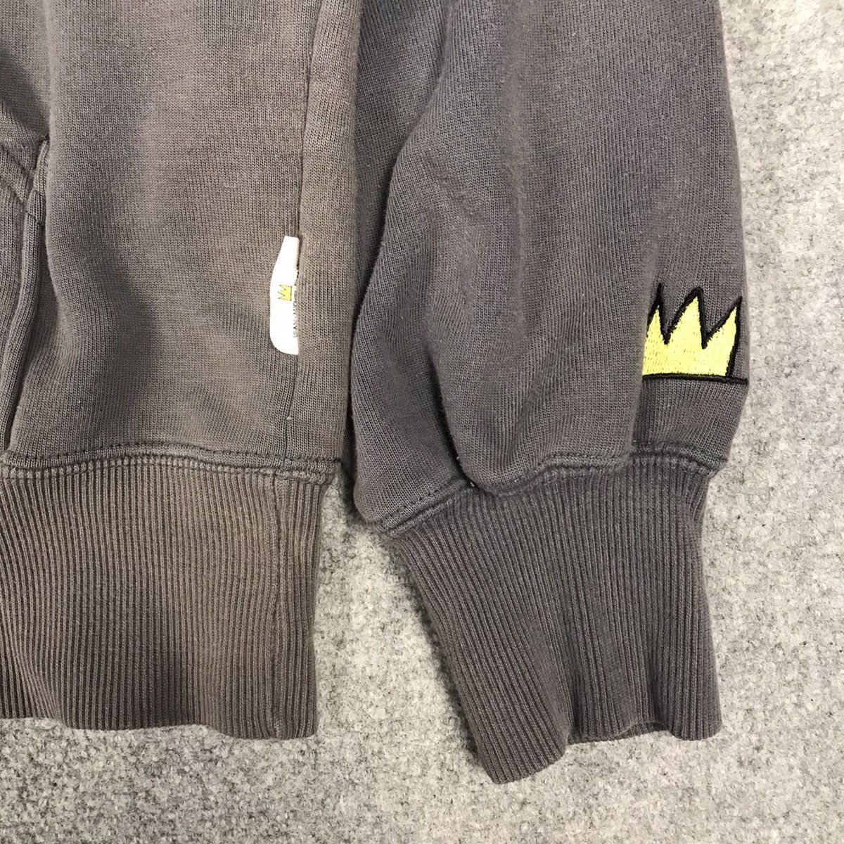 Jean-Michel Basquiat JEAN MICHEL BASQUIAT X SUGER RAY ROBINSON GRAY FADED HOODIES Size US M / EU 48-50 / 2 - 6 Thumbnail