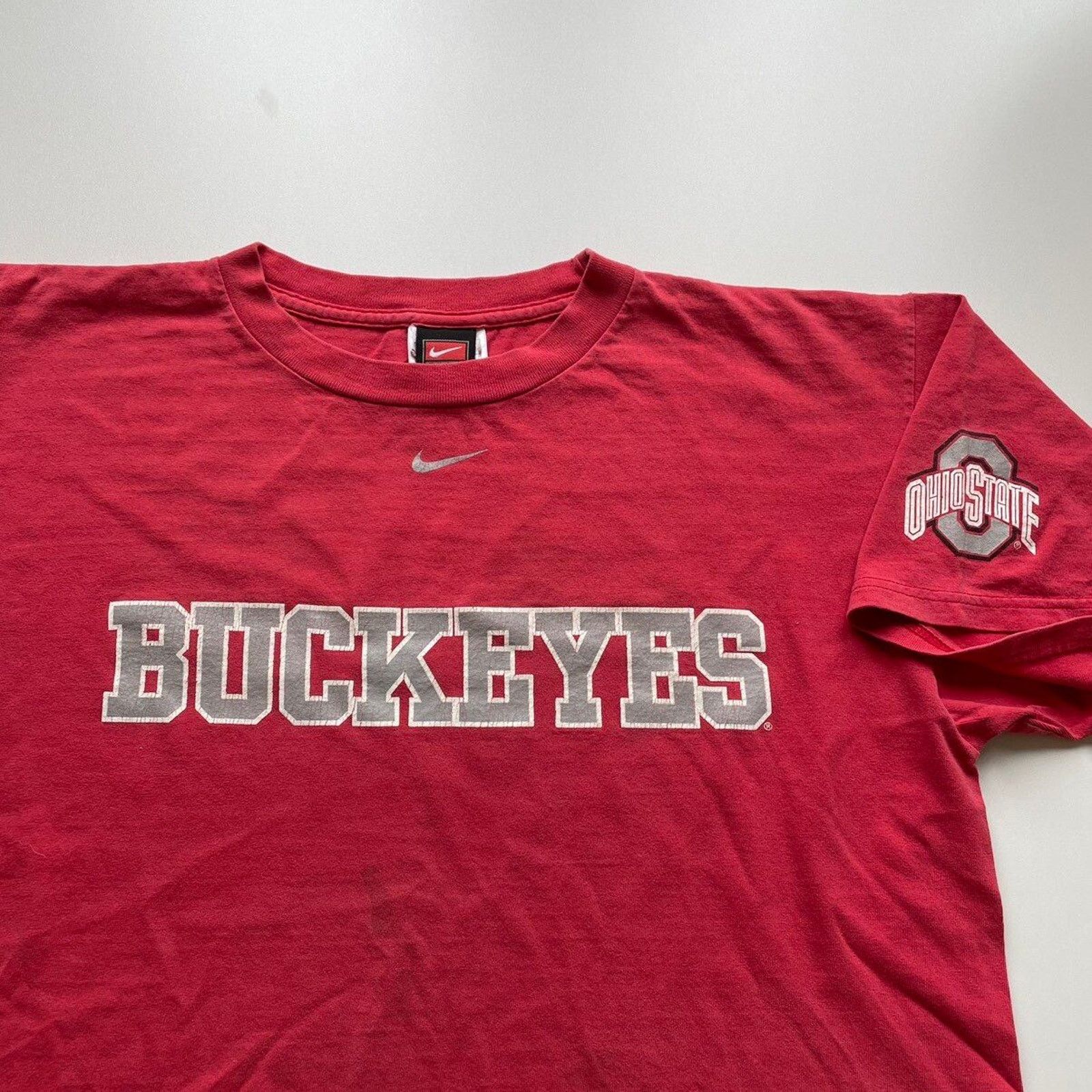 NCAA Vintage Nike Ohio State Buckeyes NCAA Center Swoosh T Shirt Size US L / EU 52-54 / 3 - 2 Thumbnail