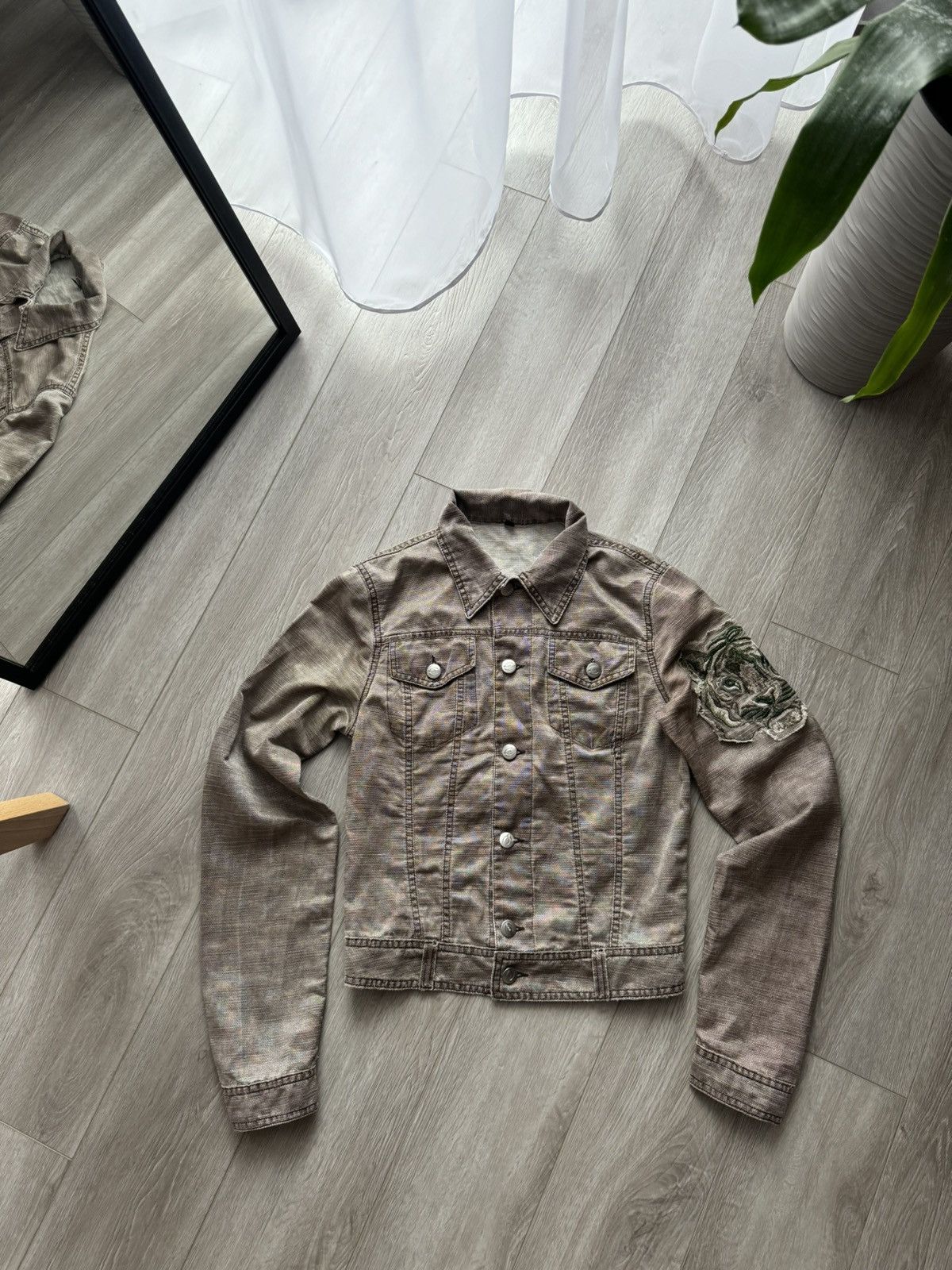 Just Cavalli × Roberto Cavalli × Vintage 🕰️ VINTAGE 00’S ROBERTO CAVALLI AVANT GARDE DENIM JACKET Size XS / US 0-2 / IT 36-38 - 1 Thumbnail