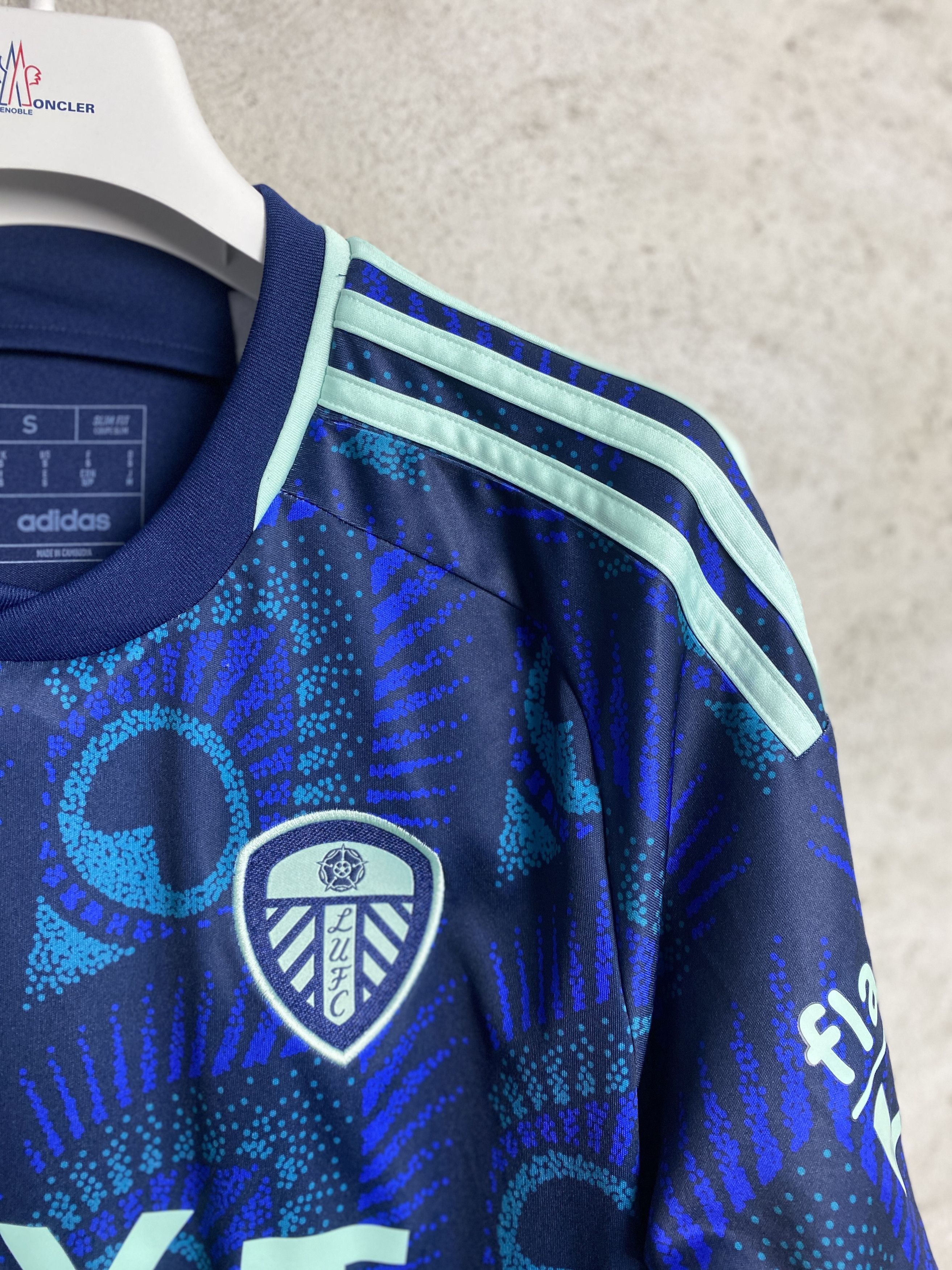 Adidas 2023 Adidas LUFC Leeds United Jersey Blockcore Y2K Size US S / EU 44-46 / 1 - 2 Thumbnail