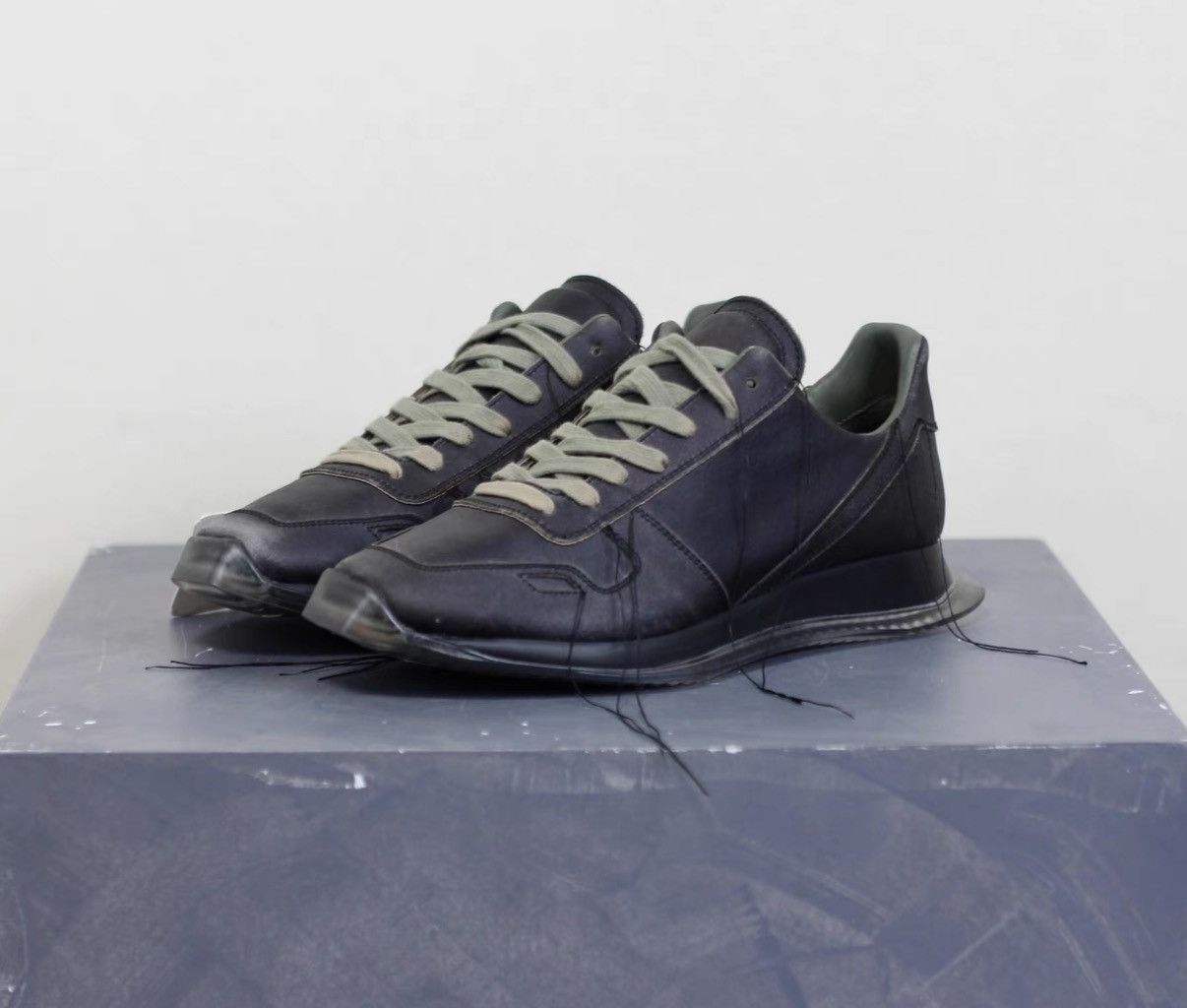 Rick Owens Rick Owens Mainline Fringed Low-Top Runner Sneakers Size US 6.5 / EU 39-40 - 1 Thumbnail