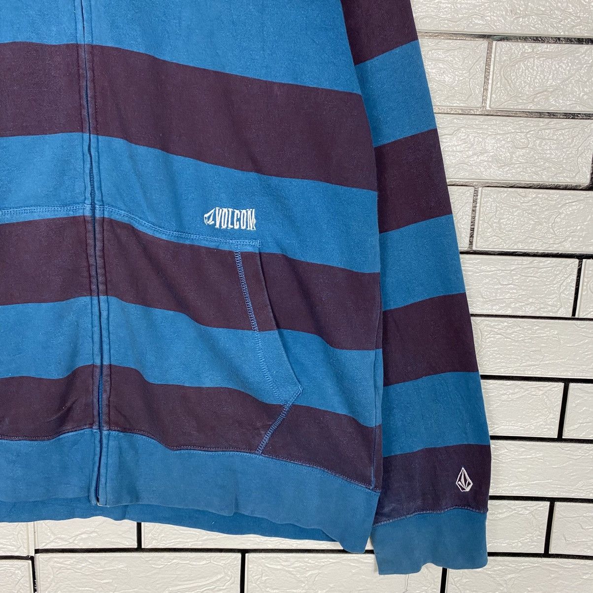 Japanese Brand Striped Zipper Jacket Volcom Biker Punk Style Size US XL / EU 56 / 4 - 6 Thumbnail