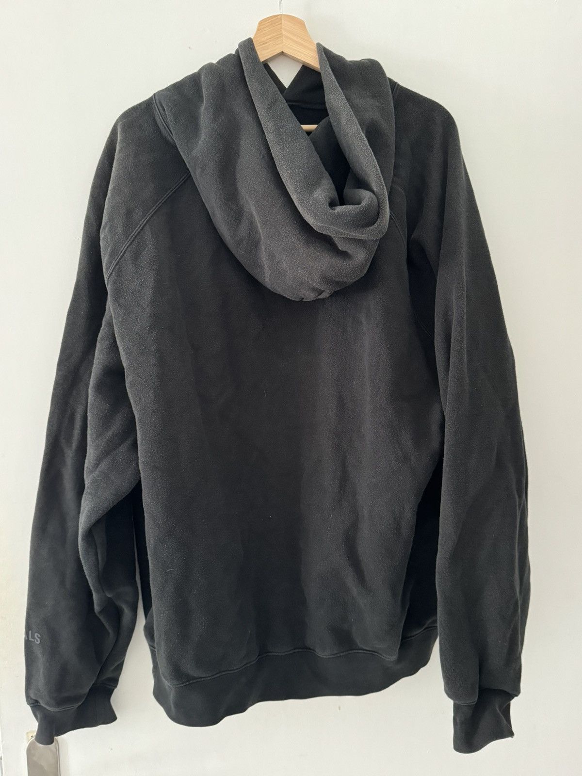 Essentials × Fear of God Fear of God Essentials Pullover Hoodie Applique Logo Size US XL / EU 56 / 4 - 2 Thumbnail