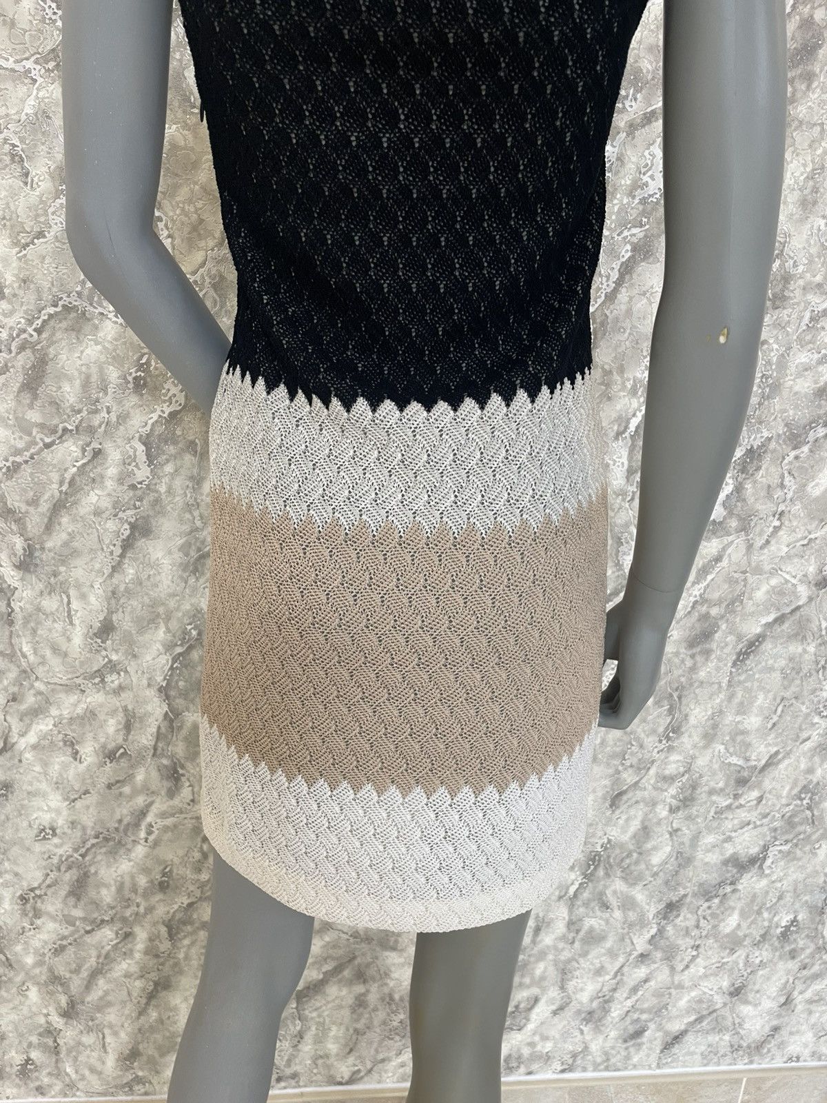 Missoni Missoni Women's Sleeveless Knit Mini Dress Chevron Pattern Size XS / US 0-2 / IT 36-38 - 10 Thumbnail