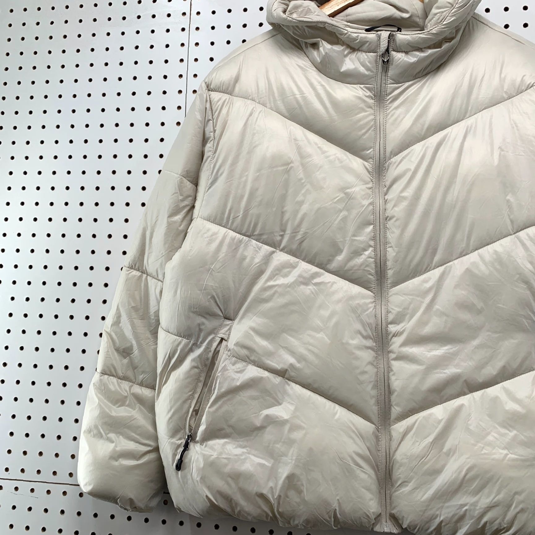 Spyder Spyder Jacket Puffer Hooded Womens L Ivory Lightweight Warm NWT 23.5x26 - NEW, Regular, Size L, Ironed? Size L / US 10 / IT 46 - 5 Thumbnail