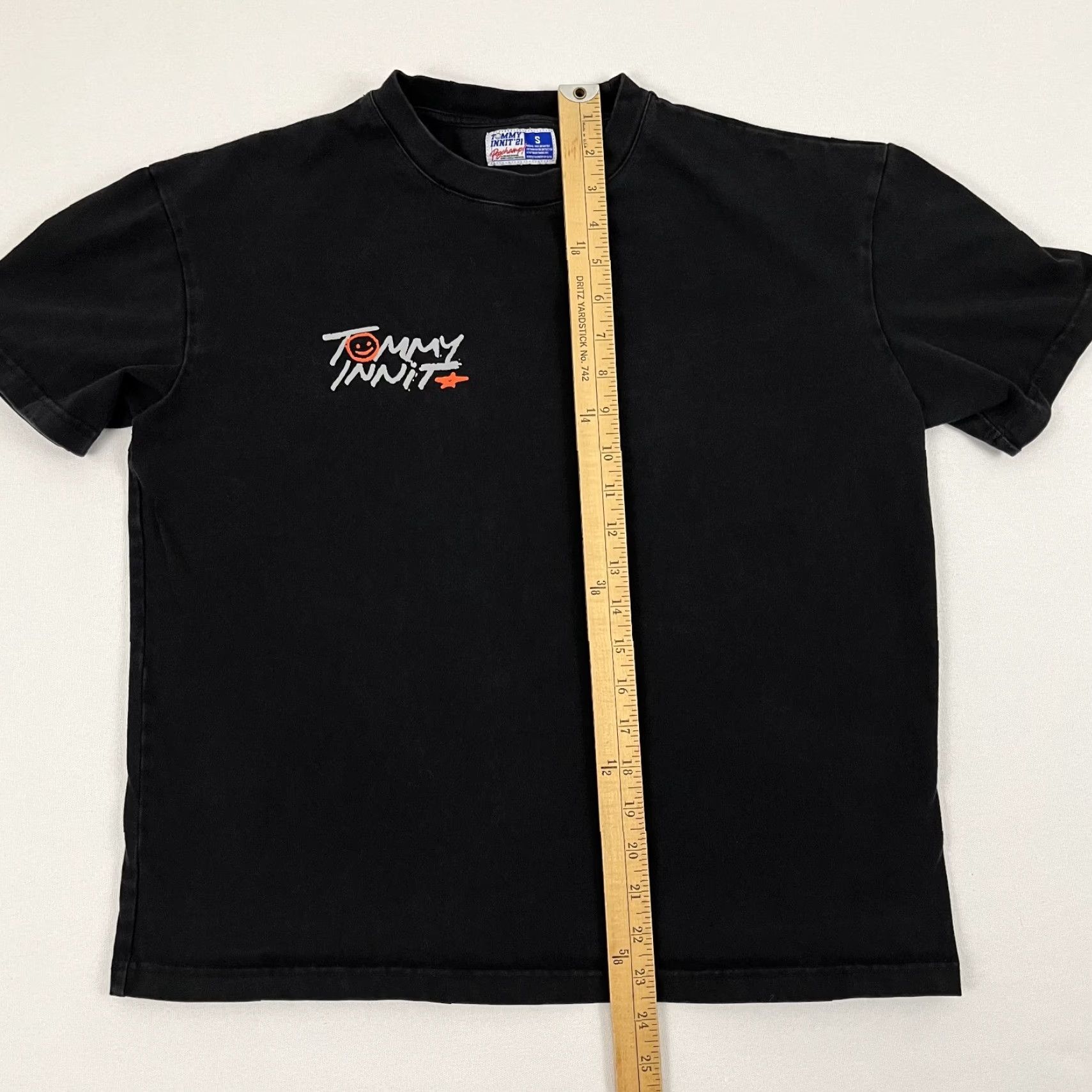Vintage Tommyinnit Shirt Adult Small Black Graphic English Minecraft Streamer Youtube Shirt Size US S / EU 44-46 / 1 - 6 Thumbnail