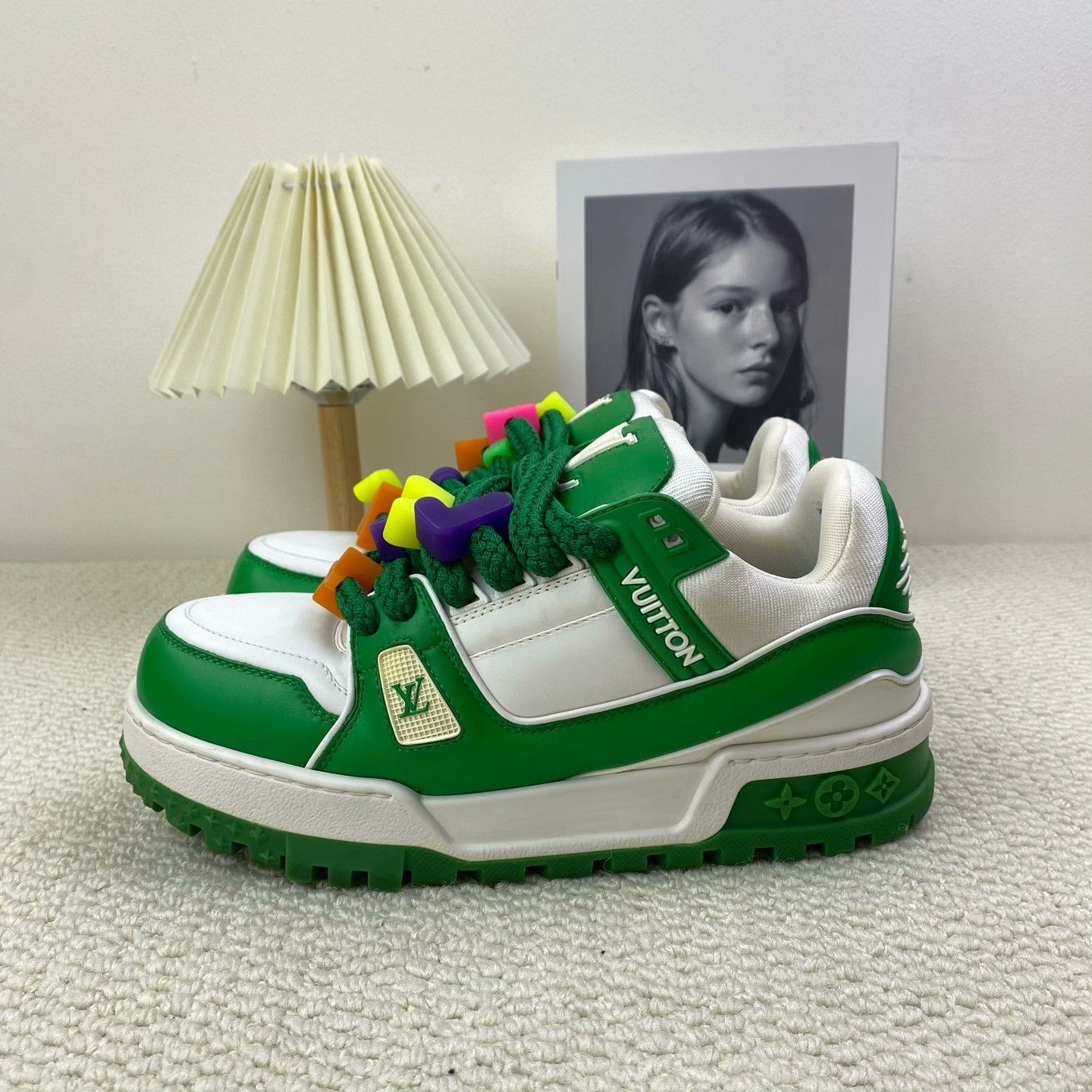 Louis Vuitton Louis Vuitton Lowtop Sneakers 7 Men Size US 7 / EU 40 - 1 Thumbnail