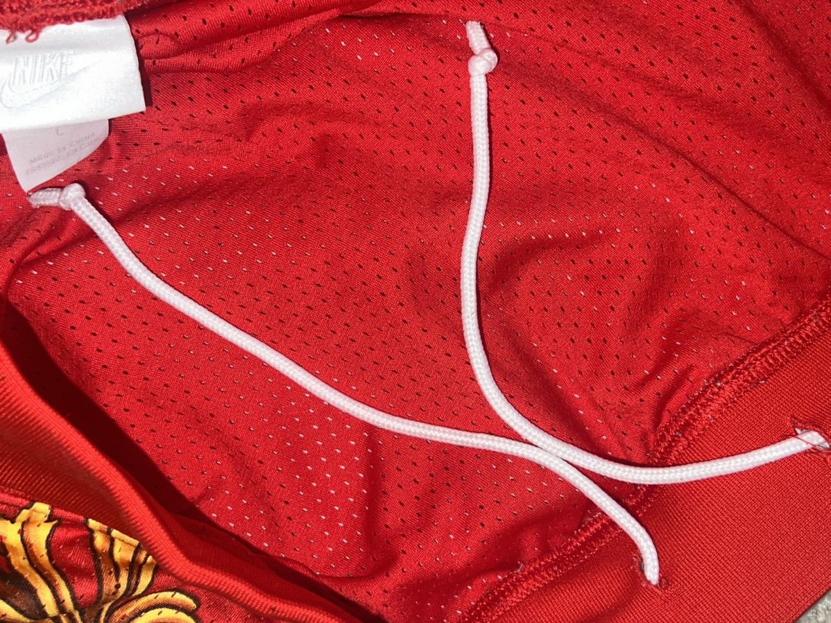 Nike × Supreme Nike foamposite shorts Size US 34 / EU 50 - 7 Thumbnail