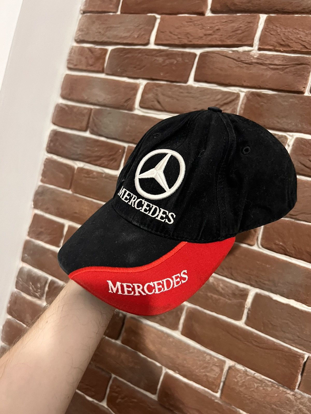 Formula 1 Rare Mercedes-Benz Formula One Licensed Racing Cap hatY2K Size ONE SIZE - 2 Thumbnail