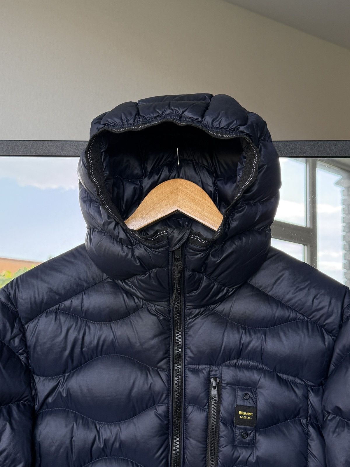 Eddie Bauer Blauer USA Men's Wave Down puffer Jacket size M Size US M / EU 48-50 / 2 - 3 Thumbnail