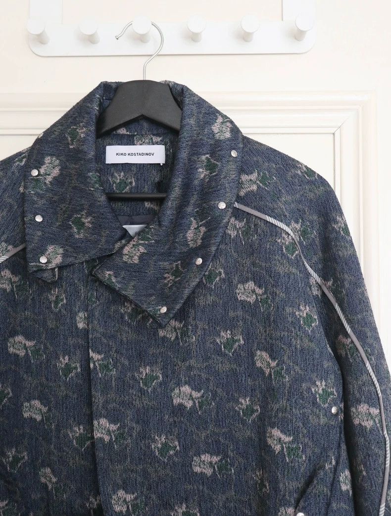 Kiko Kostadinov KIKO KOSTADINOV Show Model聖杯提花飾小包外套 2505-Nextarrow Size US L / EU 52-54 / 3 - 5 Thumbnail