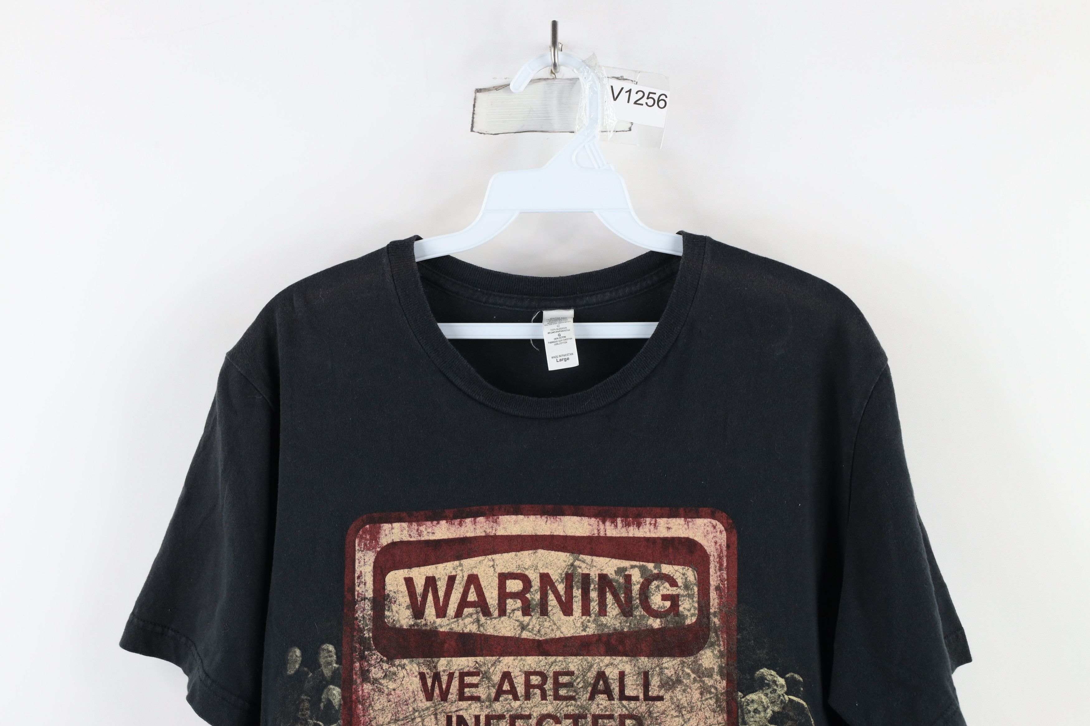 Vintage Vintage Y2K The Walking Dead Zombies All Over Print T-Shirt Size US L / EU 52-54 / 3 - 2 Thumbnail