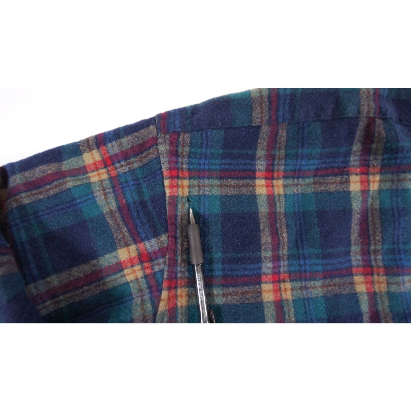 Pendleton Vintage Pendleton Men's XL Flannel Shirt Wool Plaid Check 60s 70s Casual Outdoor Size US XL / EU 56 / 4 - 7 Thumbnail