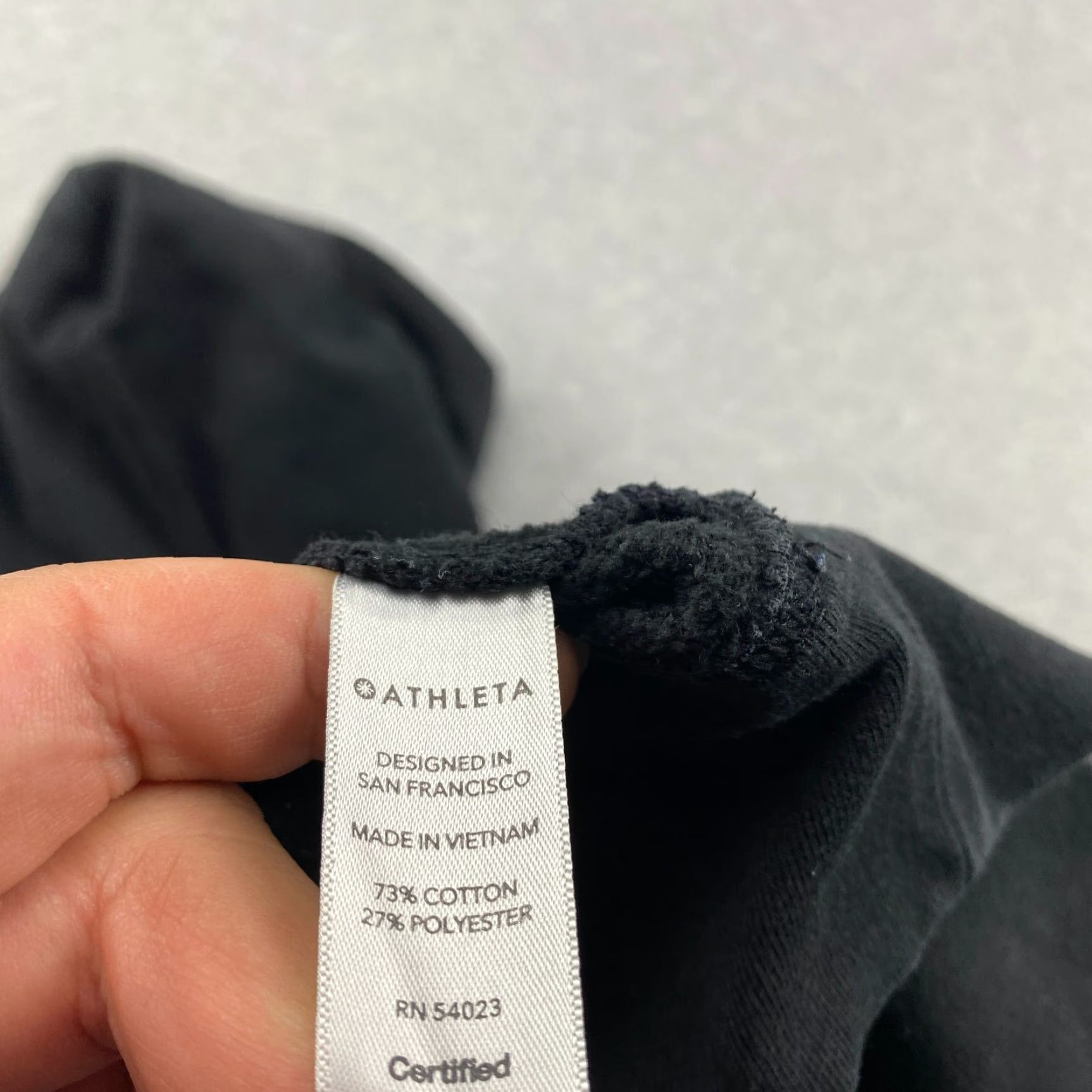 Athleta Athleta Hoodie Womens XXS Black Floral Fleece Heavyweight Pullover Long Sleeve Pockets All Seasons Athleisure Size XXS / US 00 / IT 34 - 6 Thumbnail