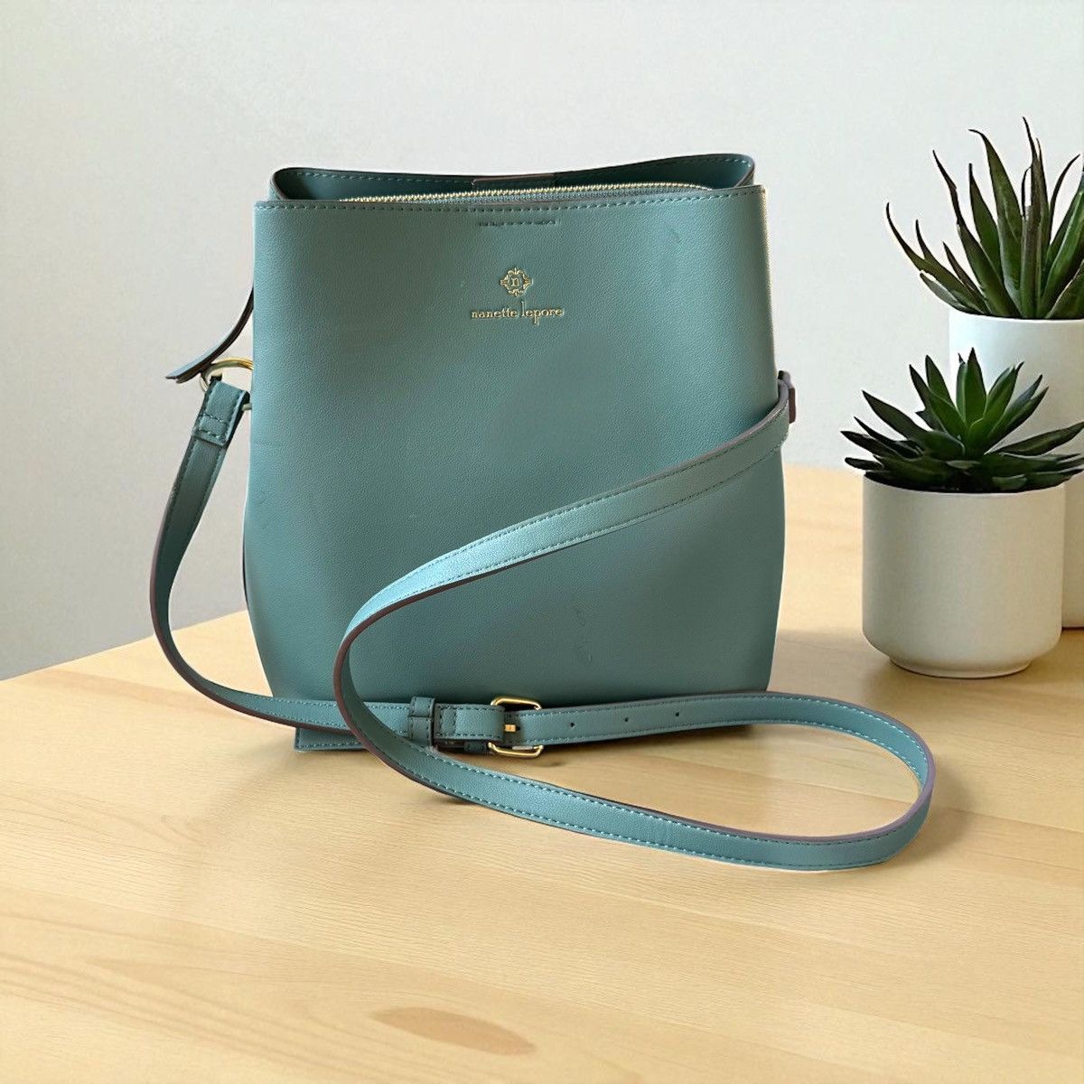Nanette Lepore Nanette Lenore Colleen triple section crossbody bucket bag Size ONE SIZE - 1 Thumbnail