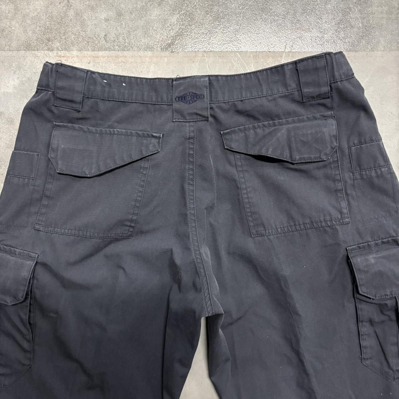Japanese Brand × Vintage Crazy Vintage Y2K/2000s Baggy Black WorkWear Style Cargo Pants! Size US 38 / EU 54 - 7 Thumbnail