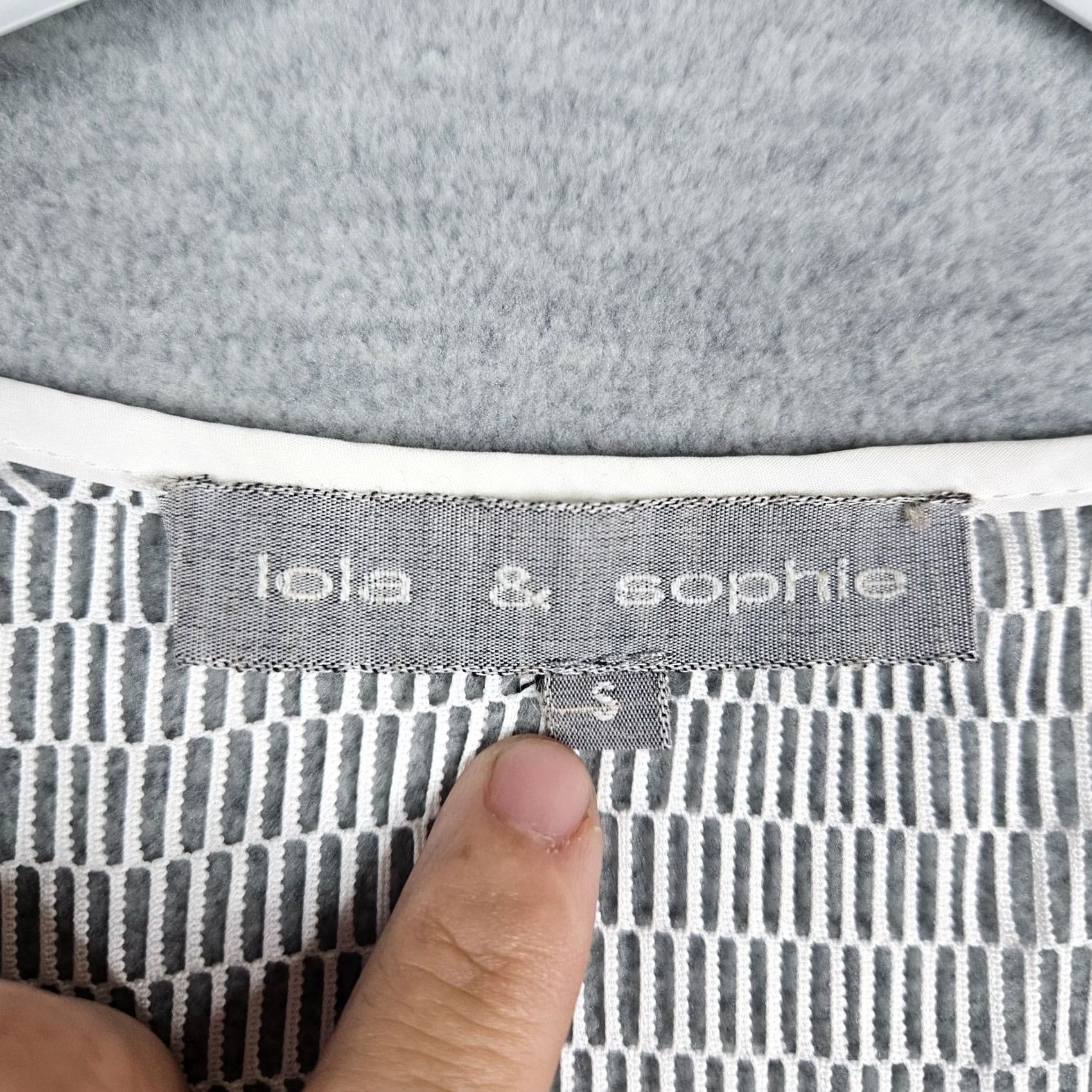 Layer 8 LOLA & SOPHIE Top Size S White Lace Layer Sleeveless Women's Size S / US 4 / IT 40 - 2 Thumbnail