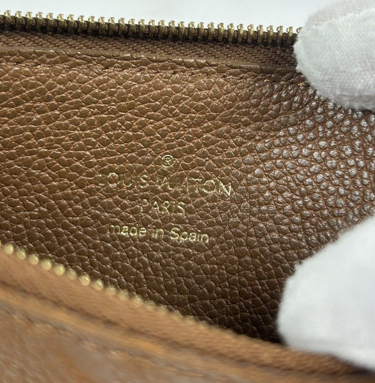 Louis Vuitton Louis Vuitton Empreinte Card Holder Size ONE SIZE - 6 Thumbnail